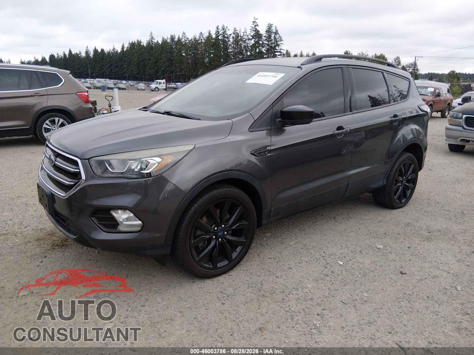 FORD ESCAPE 2017 - 1FMCU9GD1HUD58237