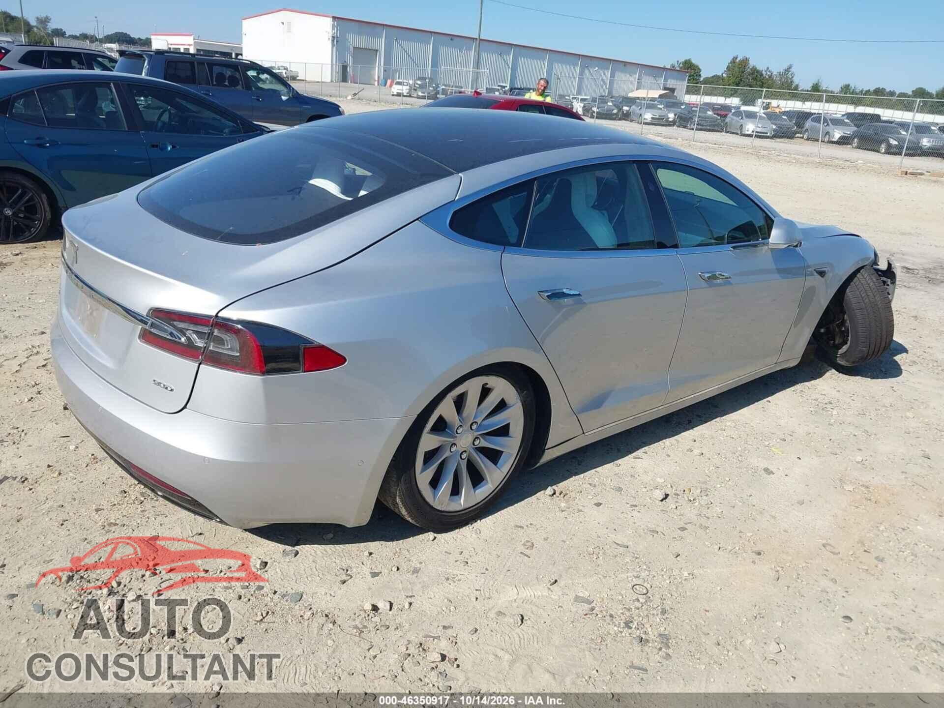 TESLA MODEL S 2017 - 5YJSA1E28HF194733