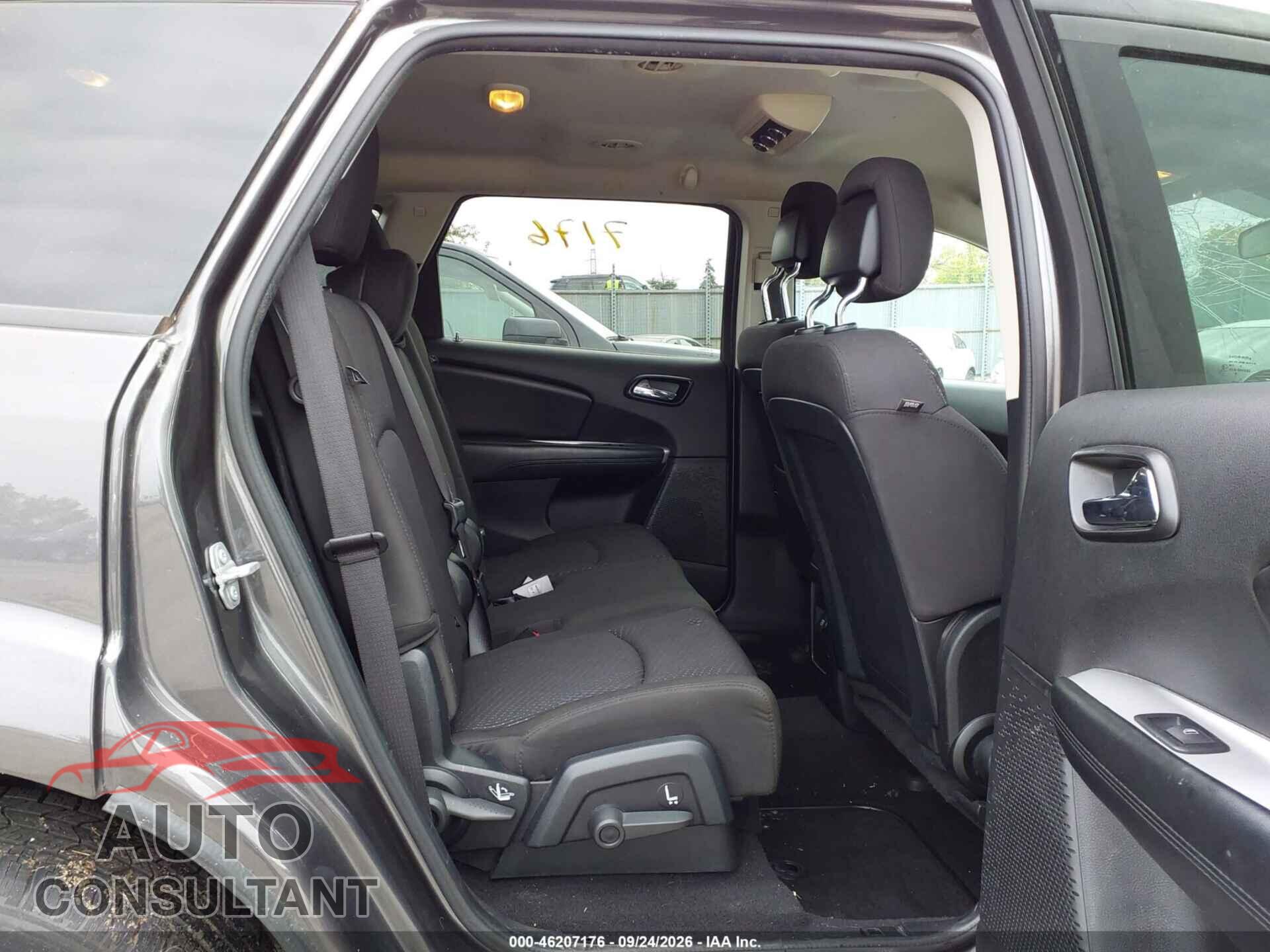 DODGE JOURNEY 2017 - 3C4PDCBG3HT537250