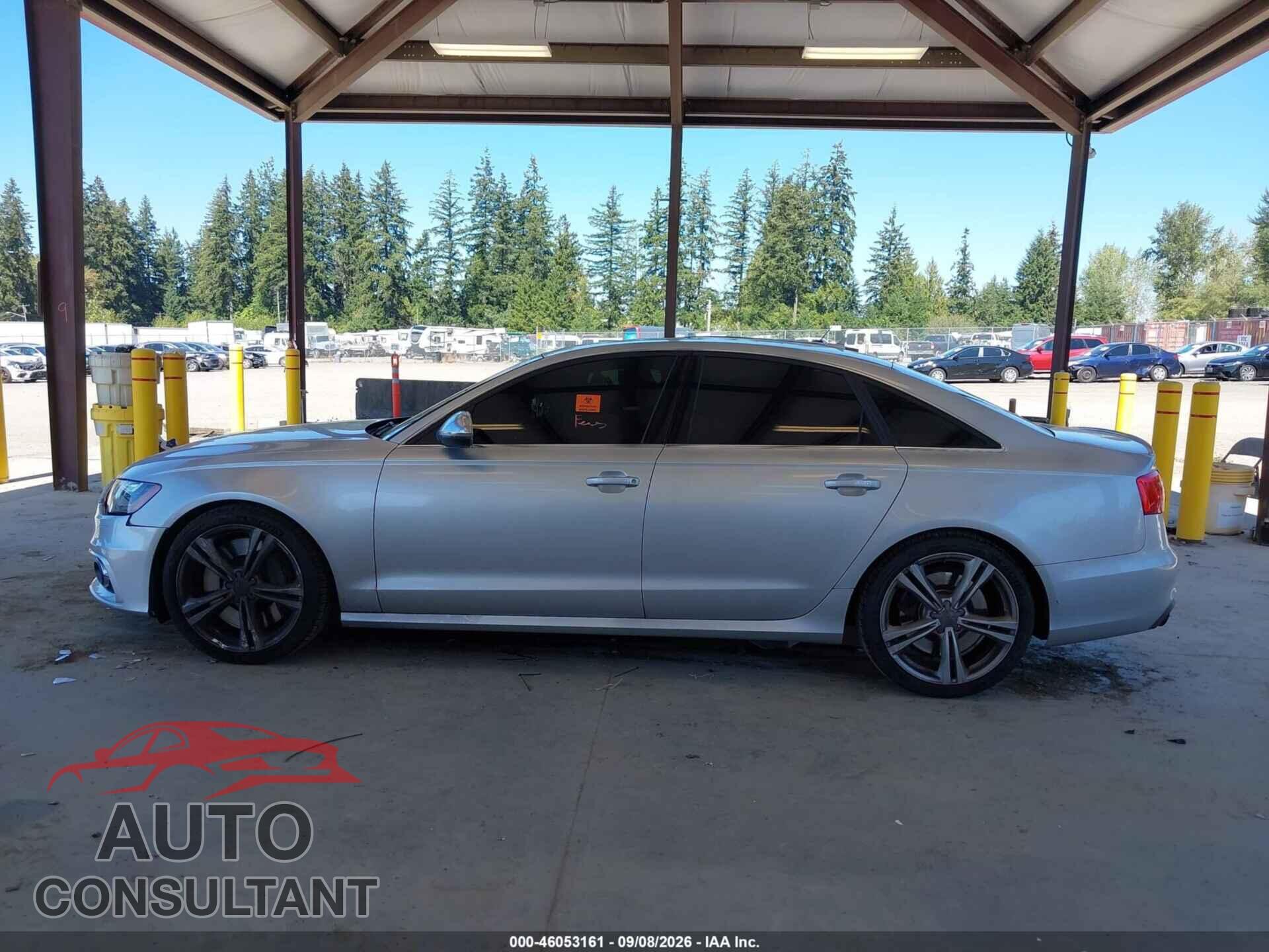 AUDI S6 2013 - WAUJ2AFC8DN083253
