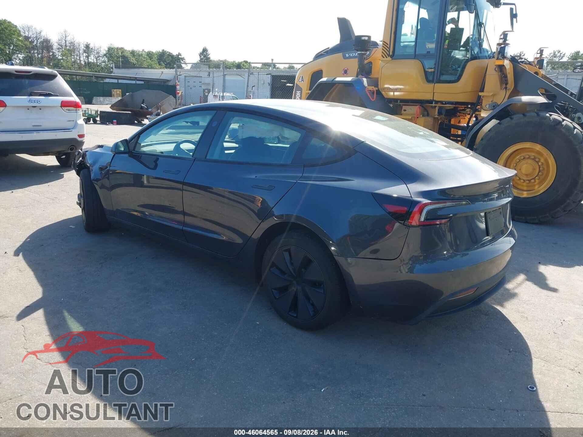 TESLA MODEL 3 2024 - 5YJ3E1EA4RF716873