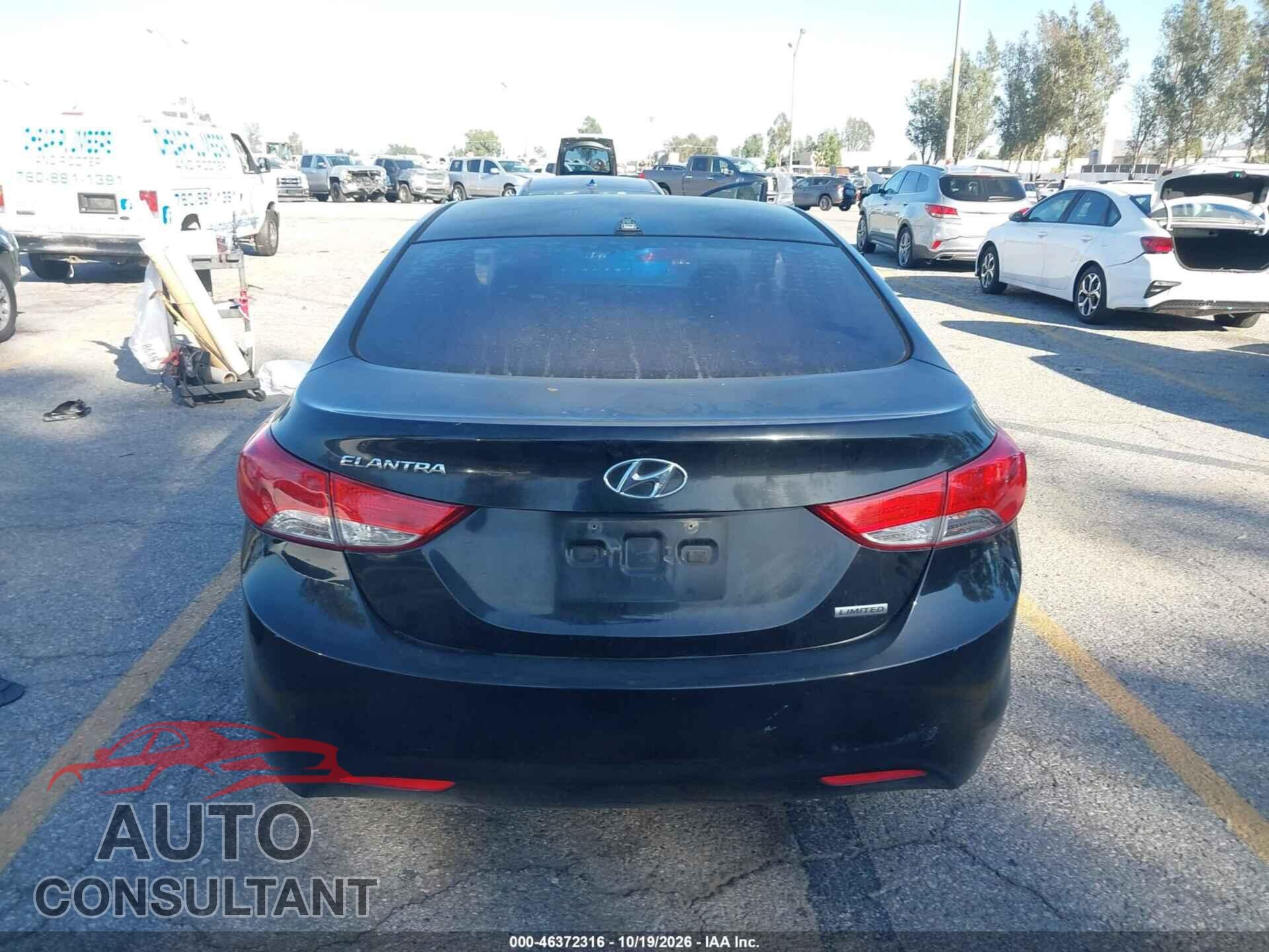 HYUNDAI ELANTRA 2012 - 5NPDH4AE3CH084236