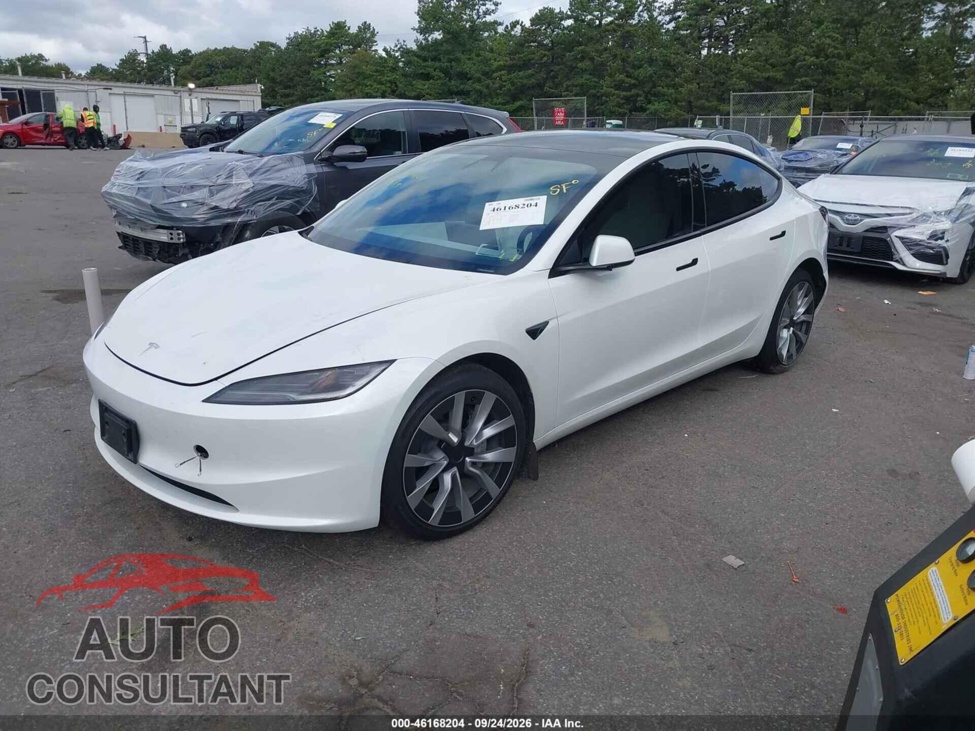 TESLA MODEL 3 2025 - 5YJ3E1EB4SF932625