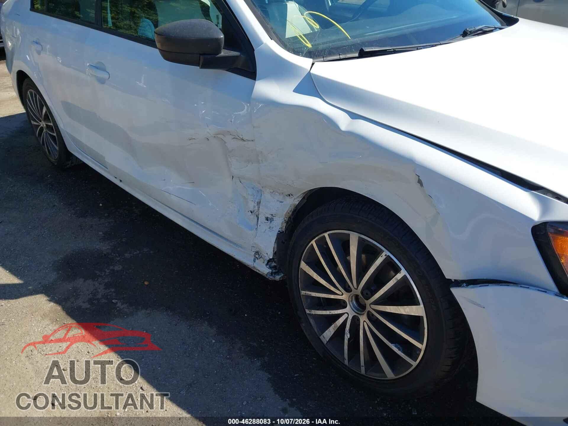 VOLKSWAGEN JETTA 2017 - 3VWD17AJ3HM301785