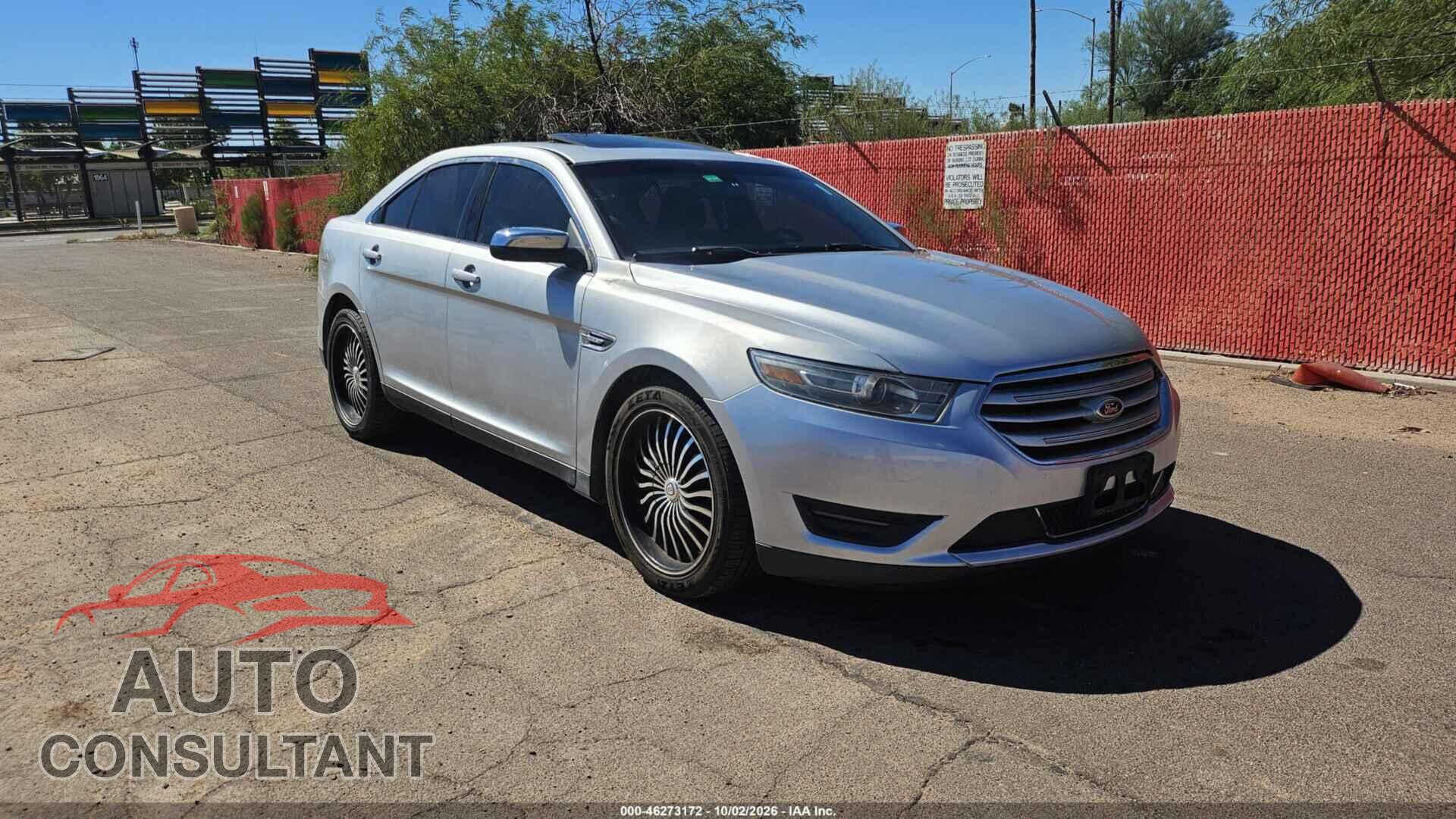 FORD TAURUS 2013 - 1FAHP2F83DG221618
