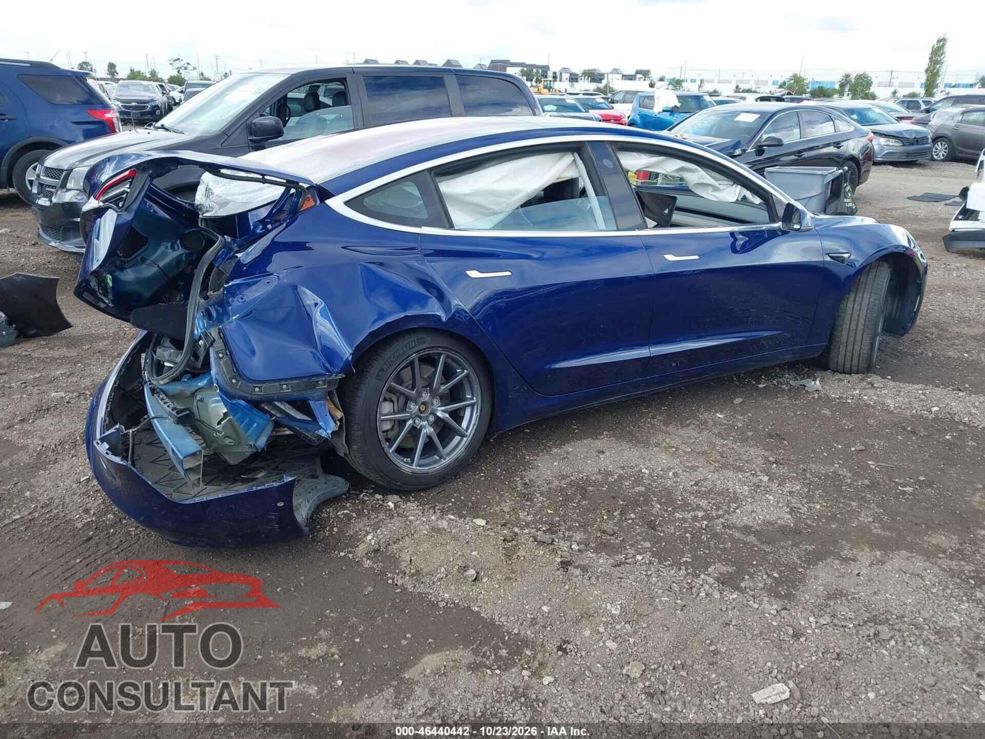 TESLA MODEL 3 2018 - 5YJ3E1EA5JF019460