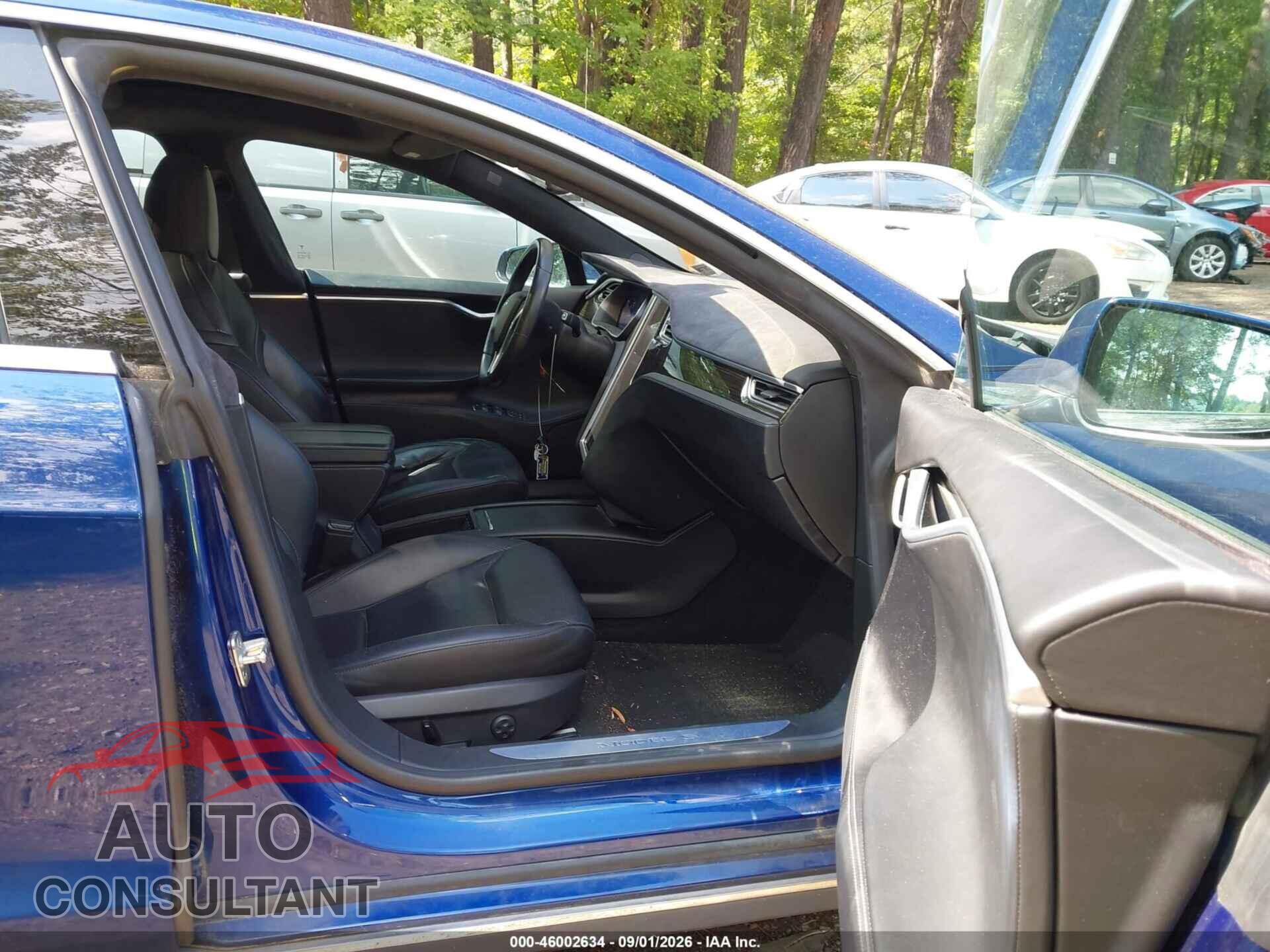 TESLA MODEL S 2016 - 5YJSA1E27GF136529