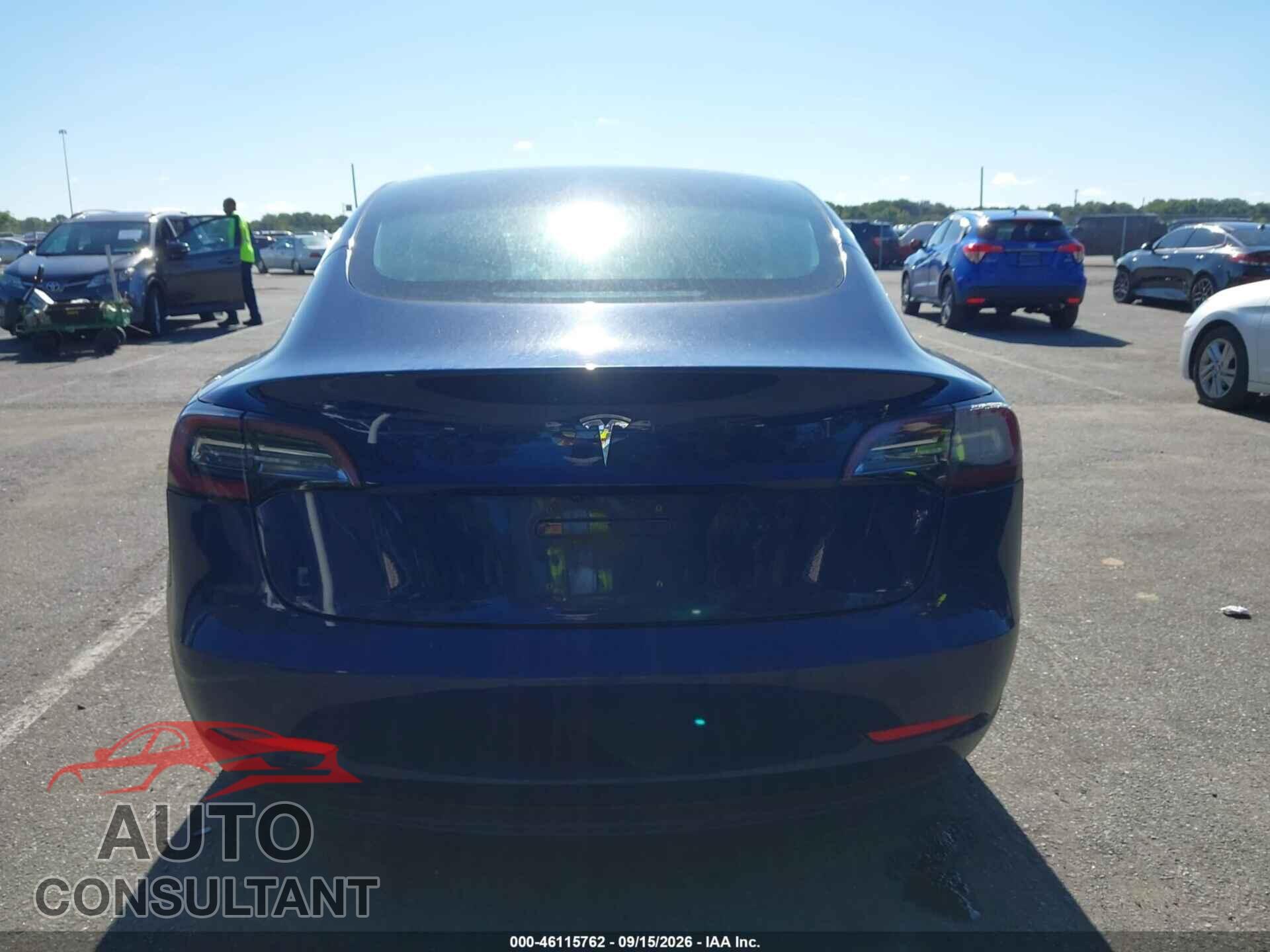 TESLA MODEL 3 2018 - 5YJ3E1EA0JF102679