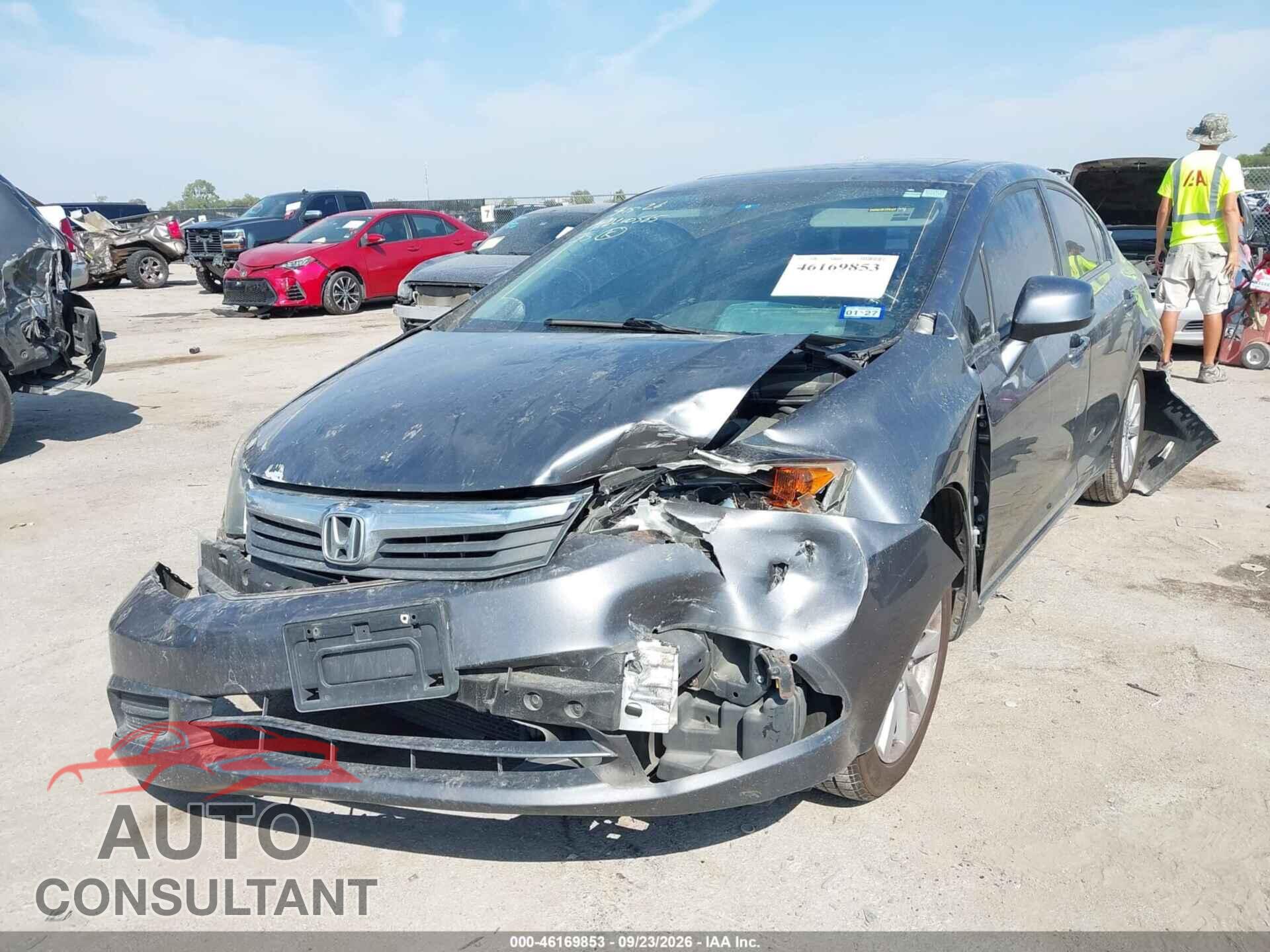 HONDA CIVIC 2012 - 19XFB2F98CE047682