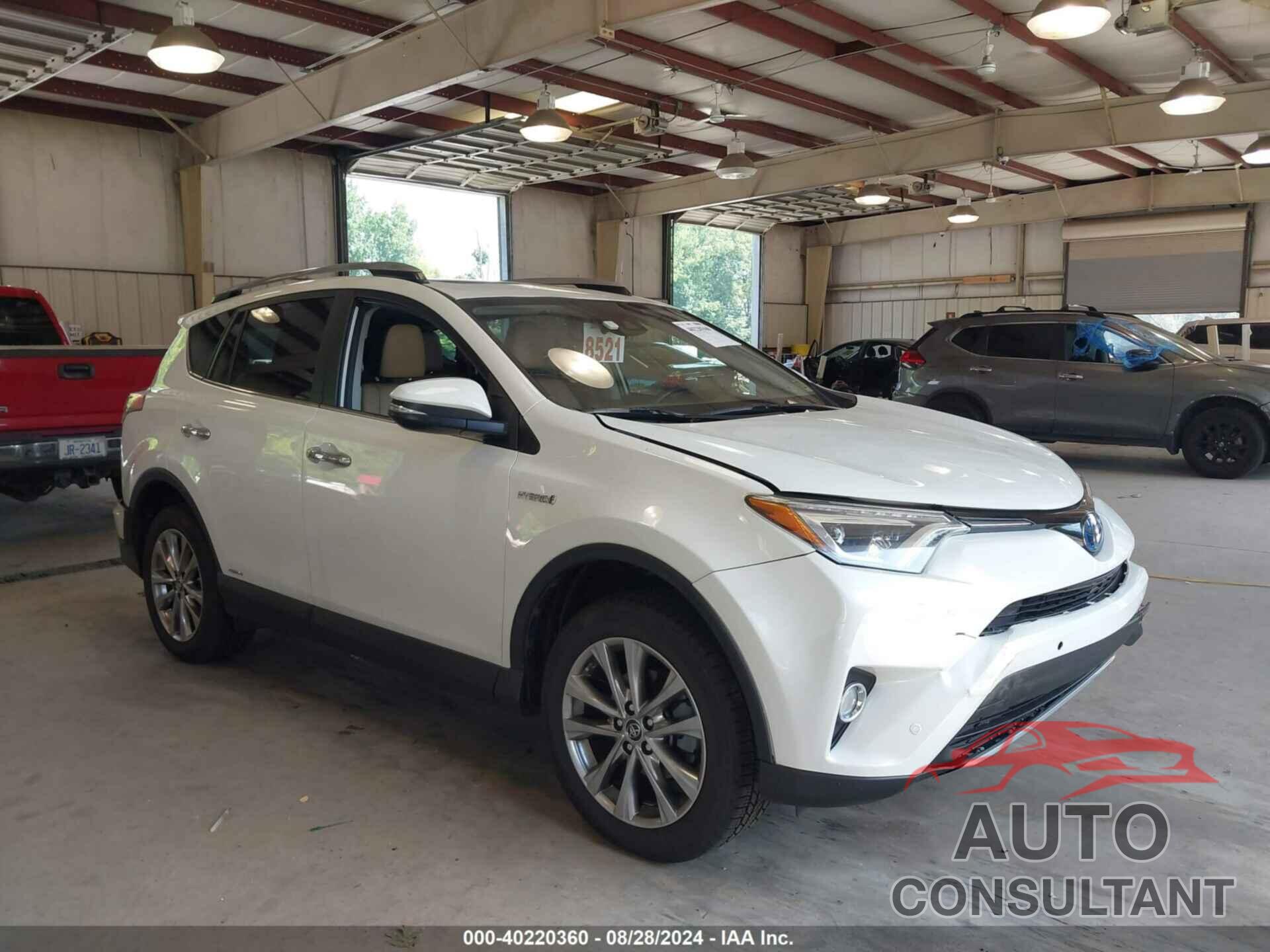 TOYOTA RAV4 HYBRID 2017 - JTMDJREV1HD128713