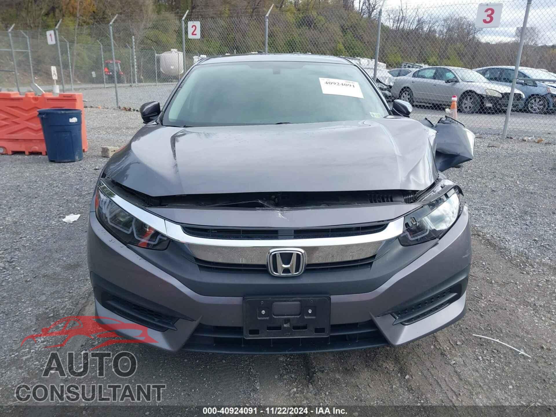 HONDA CIVIC 2017 - 19XFC2F77HE006088