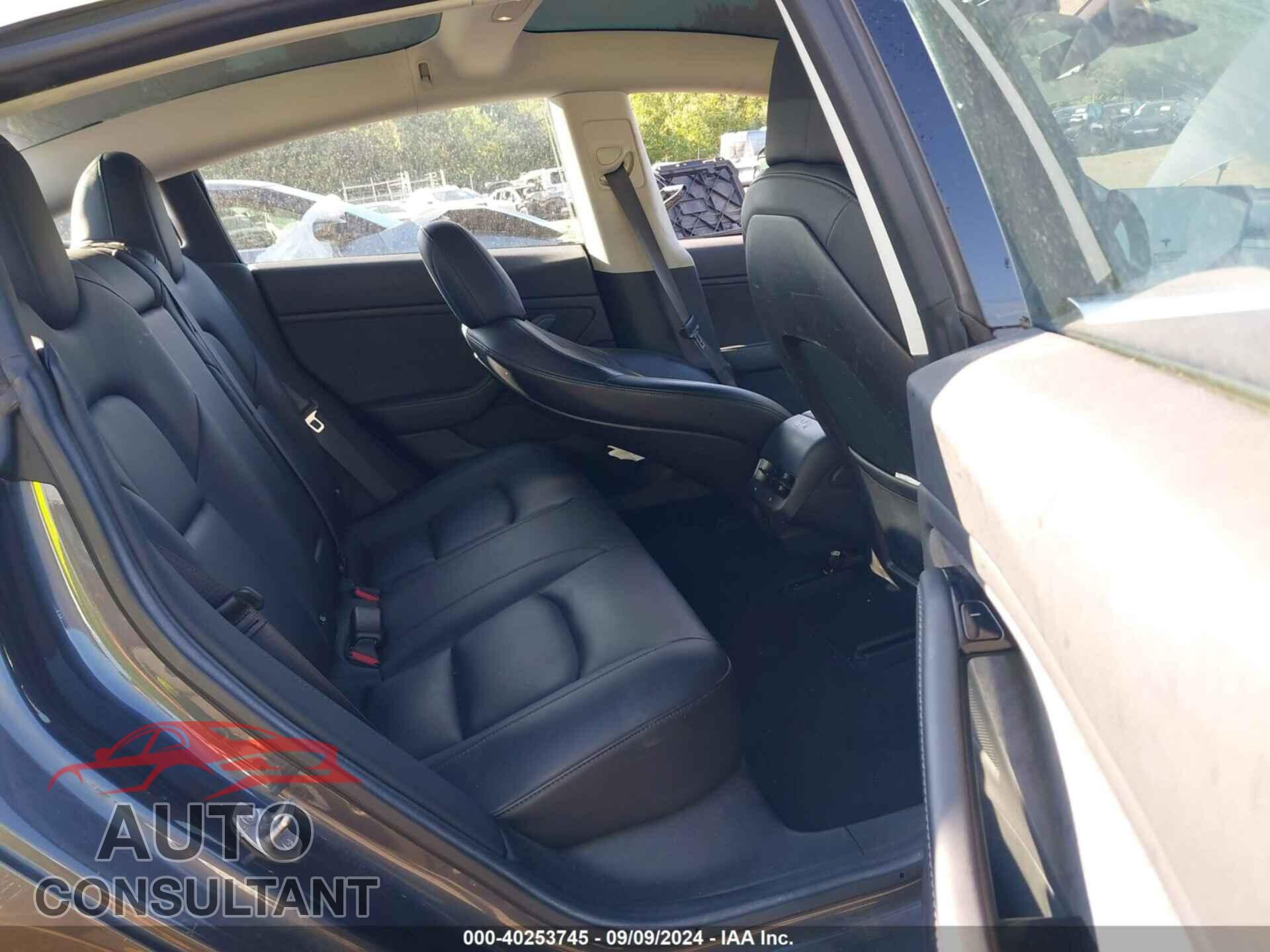 TESLA MODEL 3 2018 - 5YJ3E1EA3JF026729