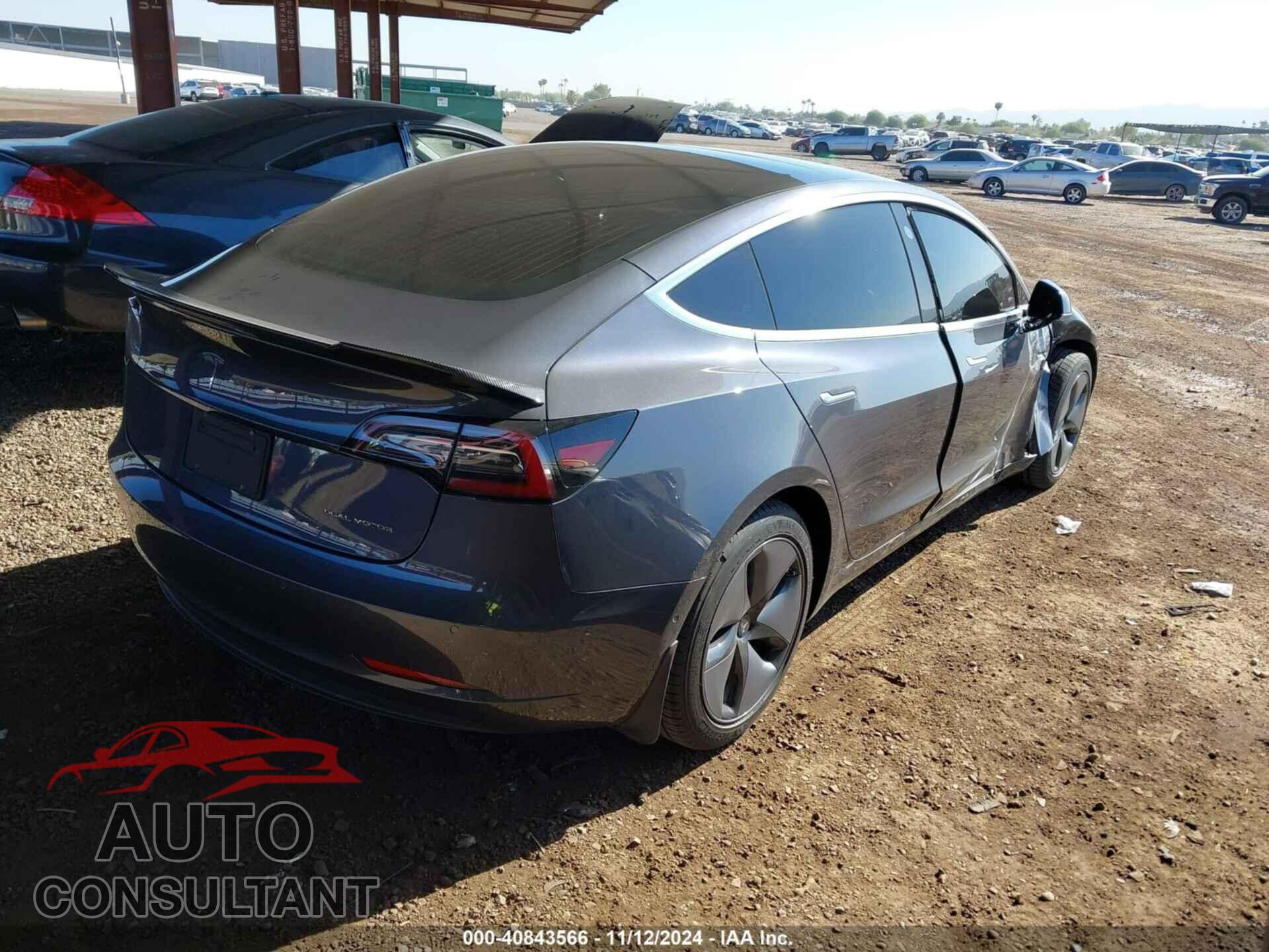TESLA MODEL 3 2019 - 5YJ3E1EB6KF192379