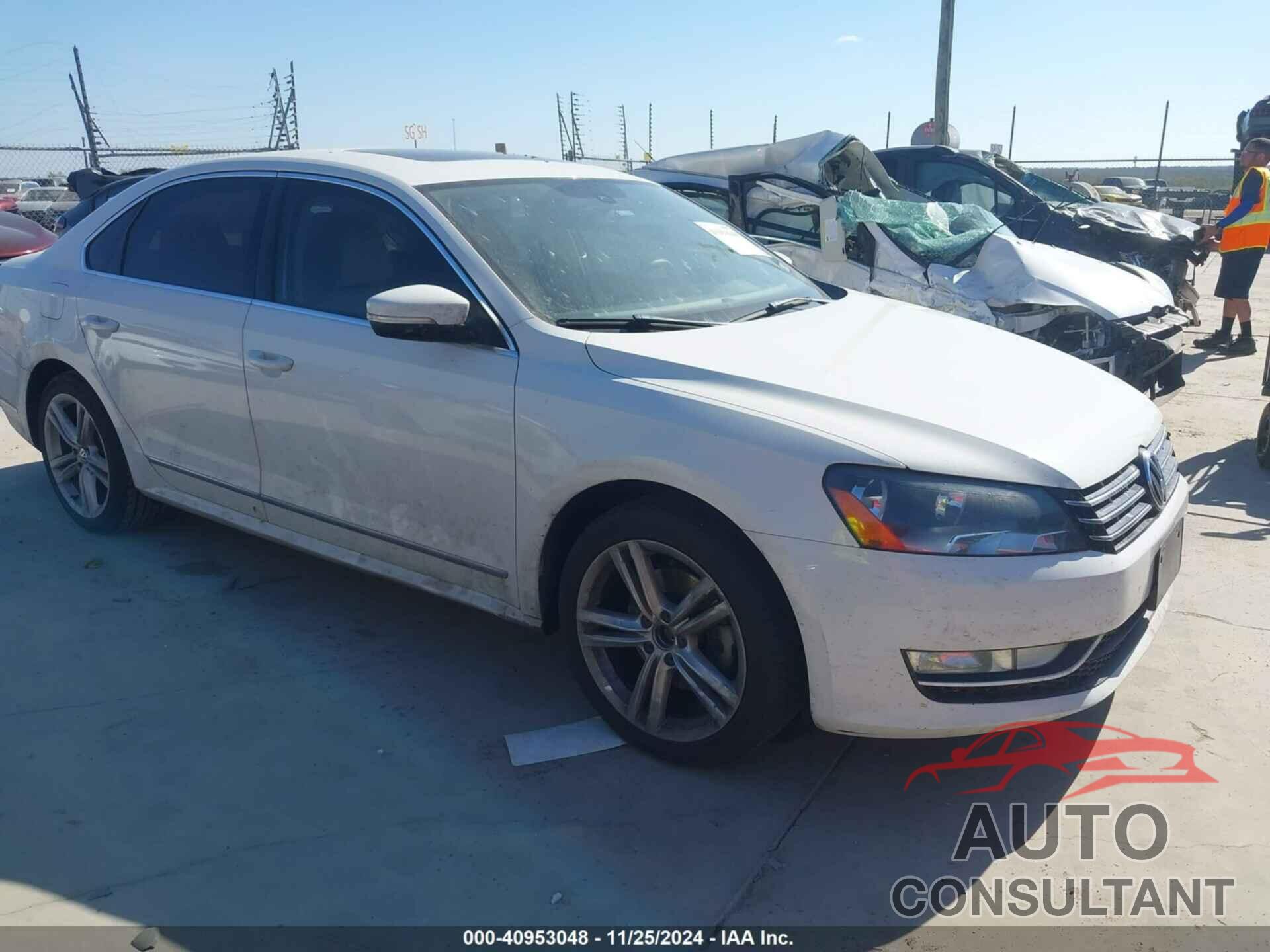 VOLKSWAGEN PASSAT 2013 - 1VWCN7A36DC144766