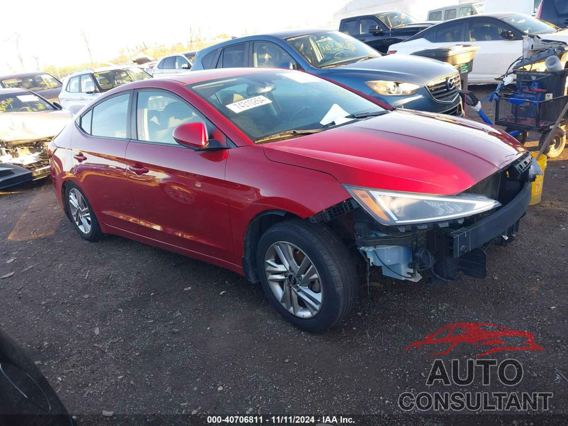 HYUNDAI ELANTRA 2019 - KMHD84LF0KU875328