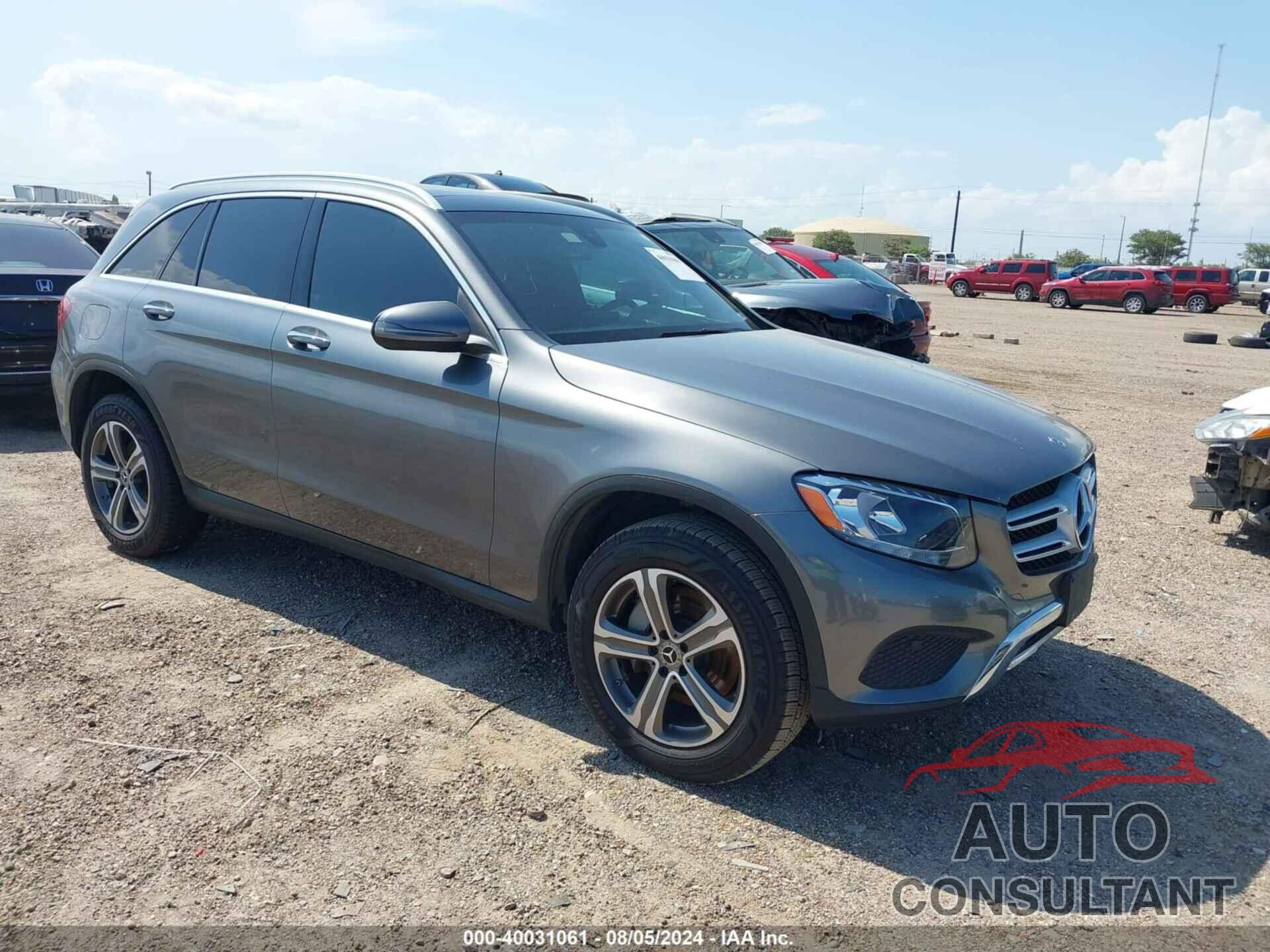 MERCEDES-BENZ GLC 300 2018 - WDC0G4JB2JV042719