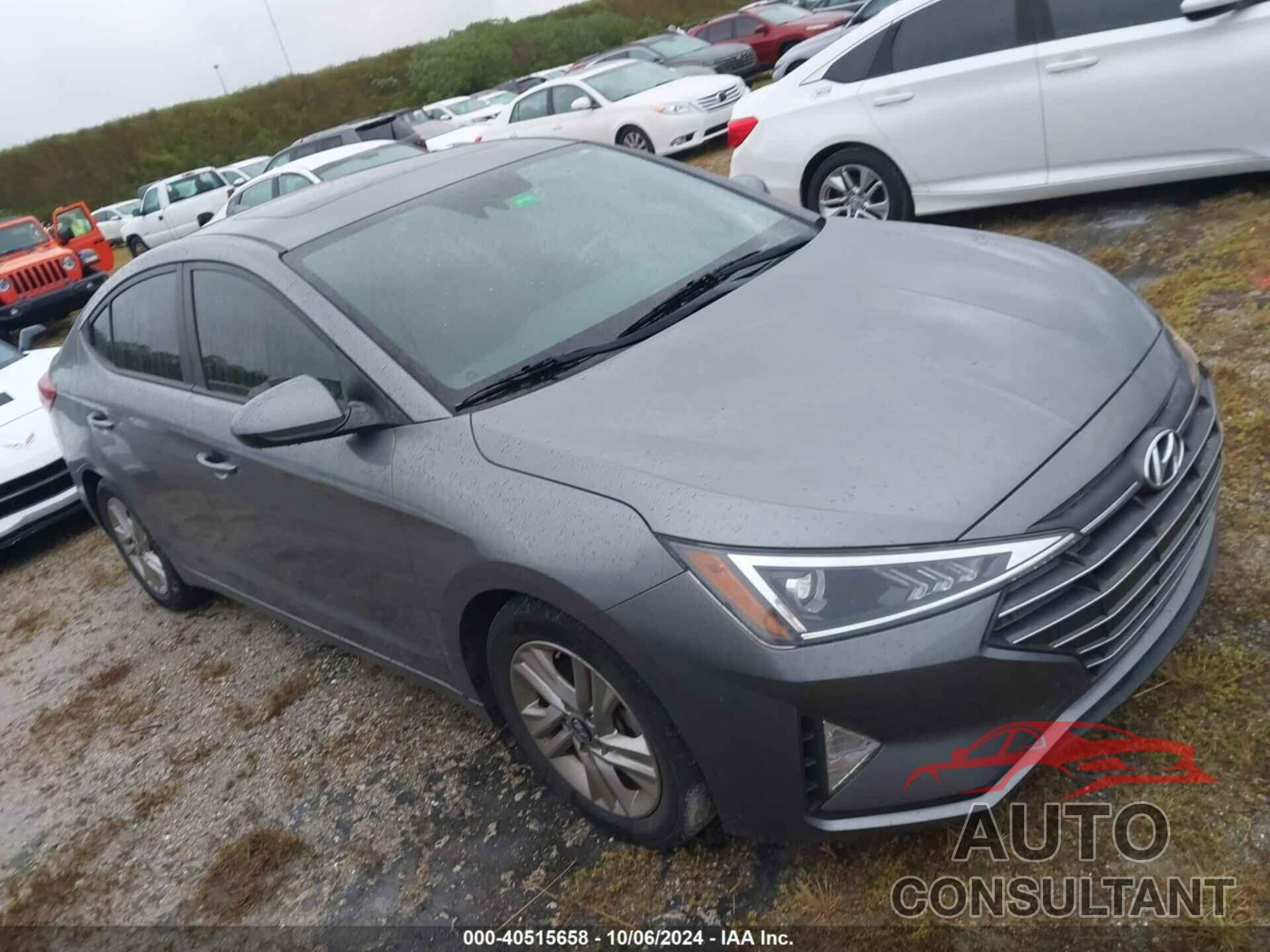 HYUNDAI ELANTRA 2019 - 5NPD84LF3KH435229