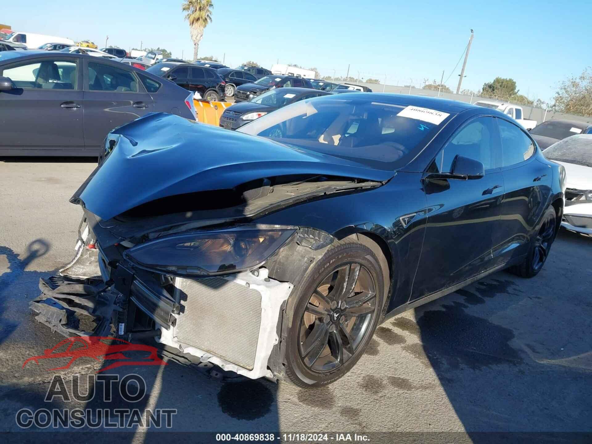 TESLA MODEL S 2013 - 5YJSA1AC3DFP10599