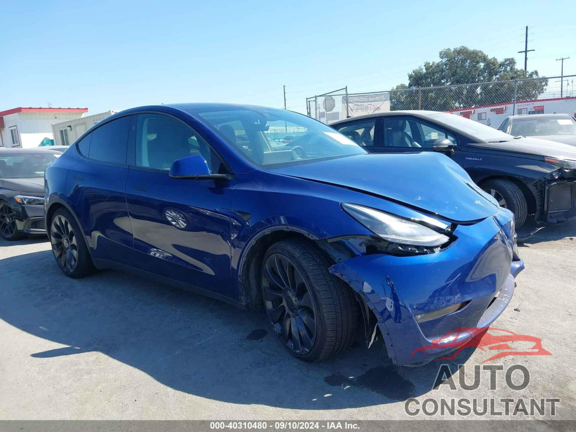 TESLA MODEL Y 2023 - 7SAYGDEF3PF936910