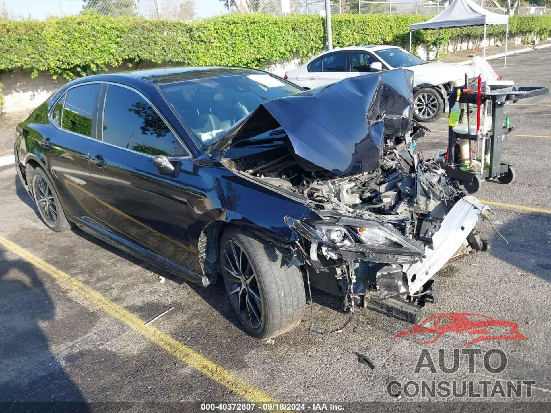 TOYOTA CAMRY 2022 - 4T1G11AK6NU718133