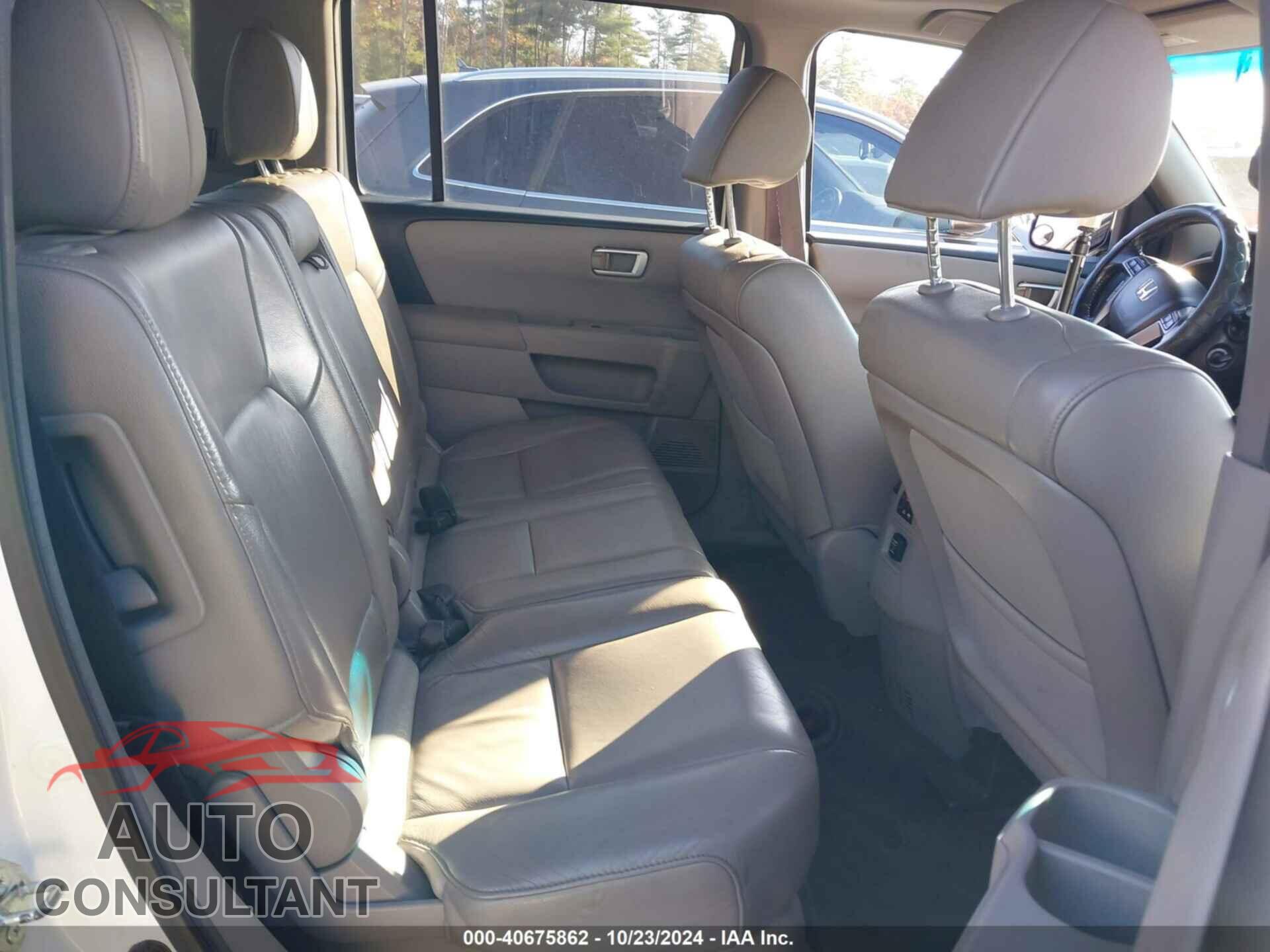 HONDA PILOT 2012 - 5FNYF4H50CB039248