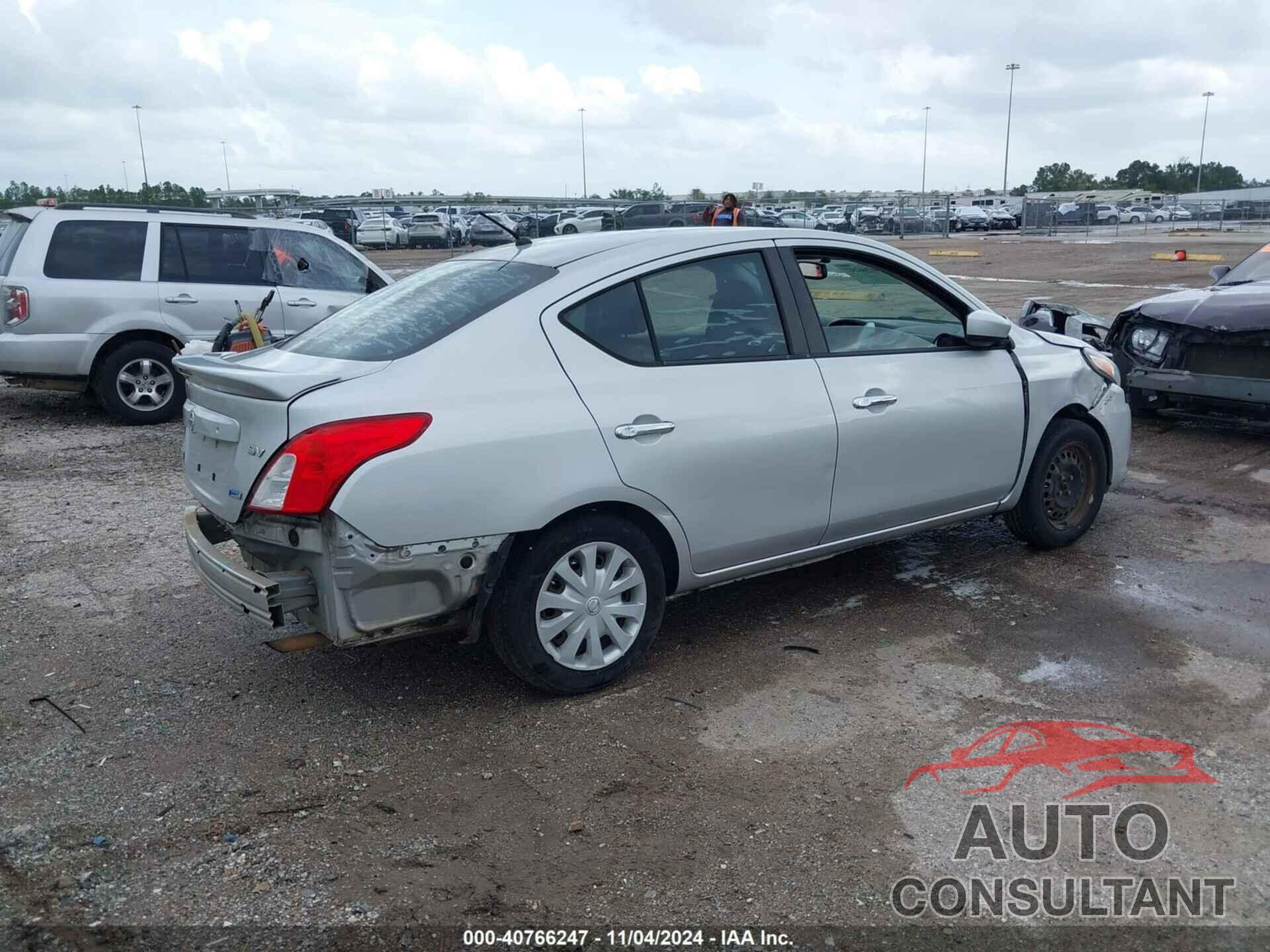 NISSAN VERSA 2015 - 3N1CN7AP4FL809051