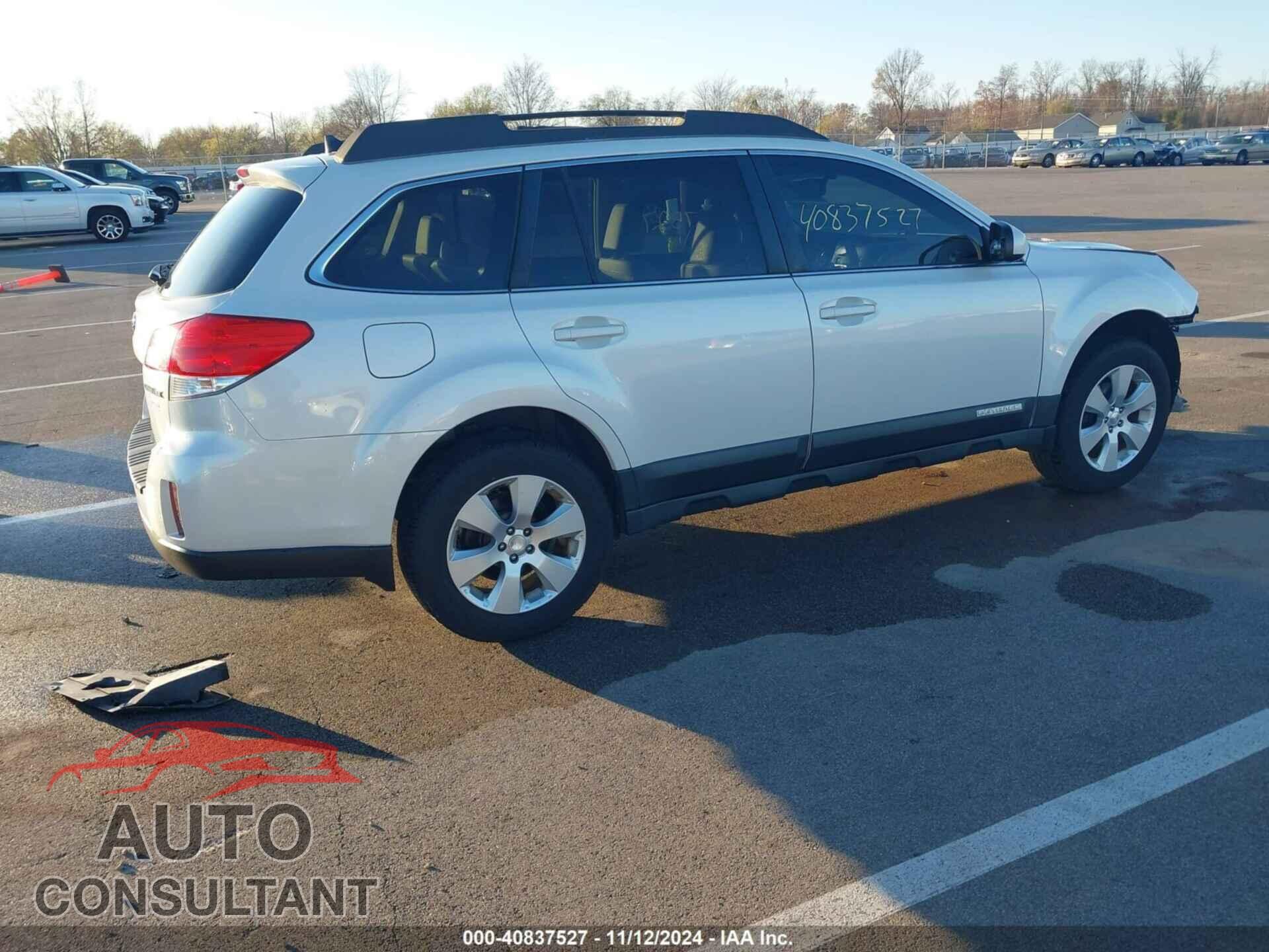 SUBARU OUTBACK 2011 - 4S4BRBKC1B3412698