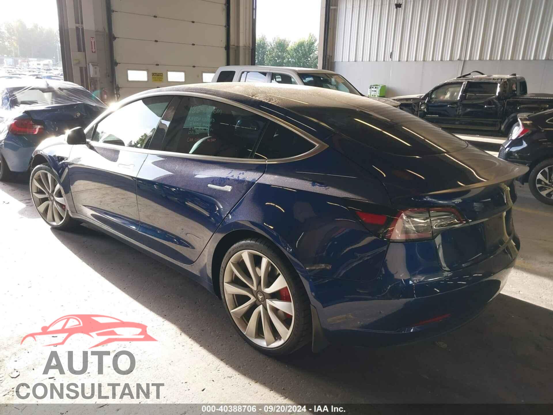 TESLA MODEL 3 2019 - 5YJ3E1EB3KF231350