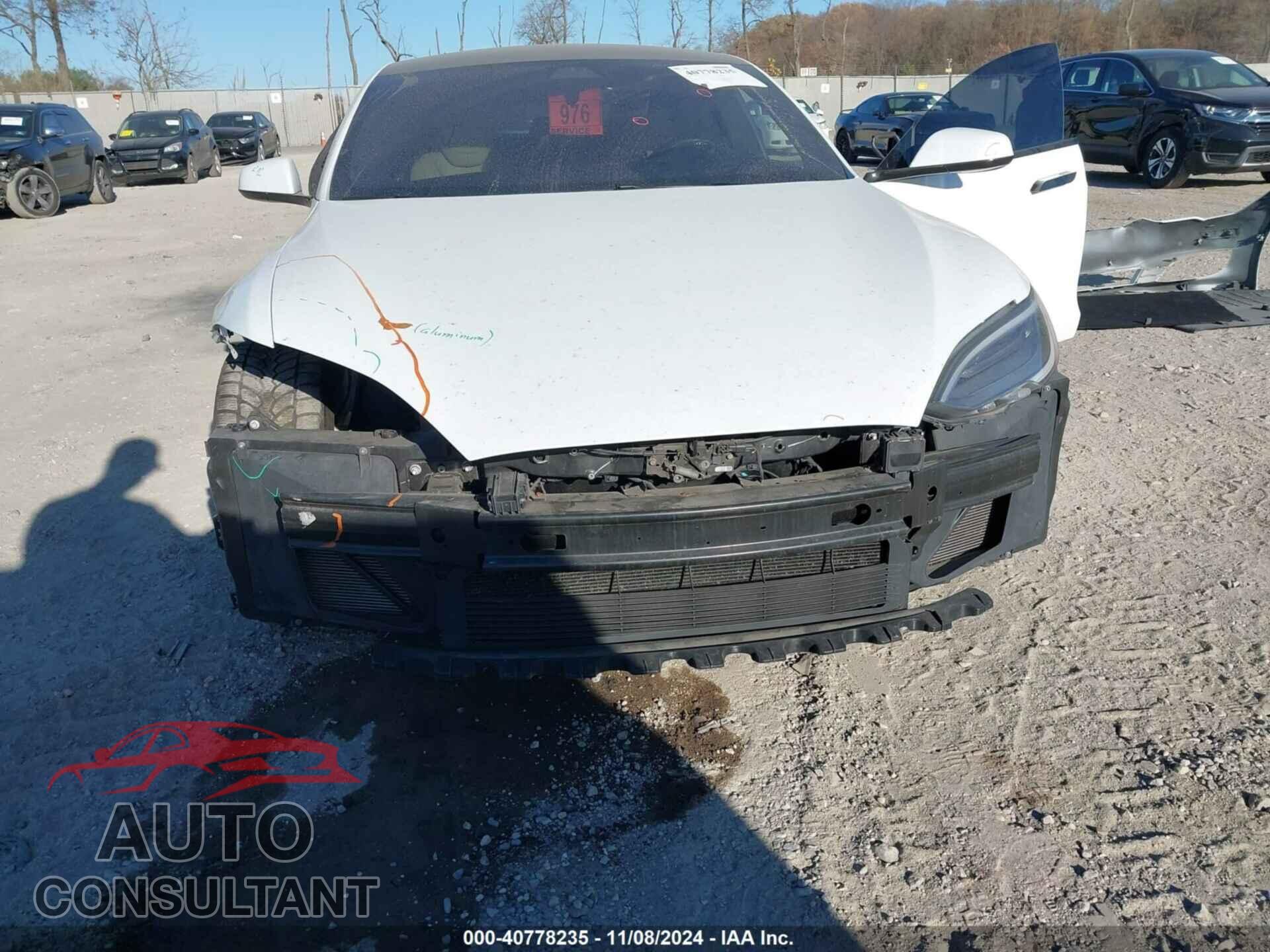 TESLA MODEL S 2017 - 5YJSA1E15HF178562