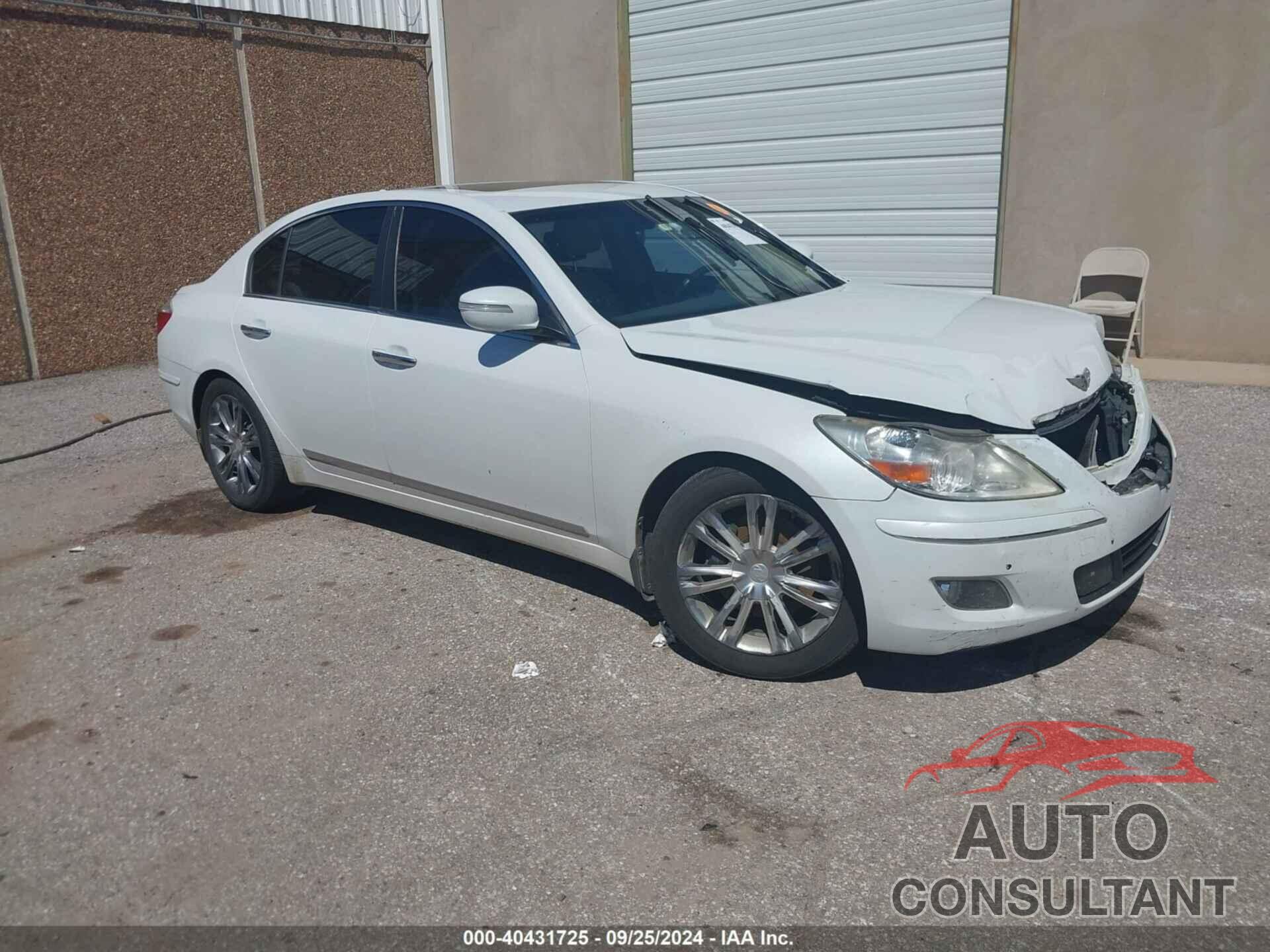 HYUNDAI GENESIS 2011 - KMHGC4DF7BU115066