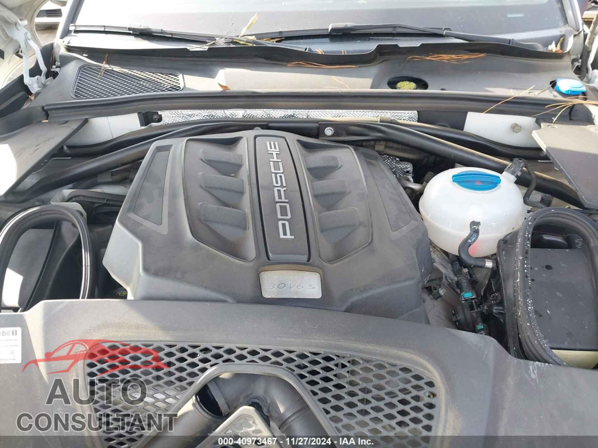 PORSCHE MACAN 2015 - WP1AB2A55FLB56125