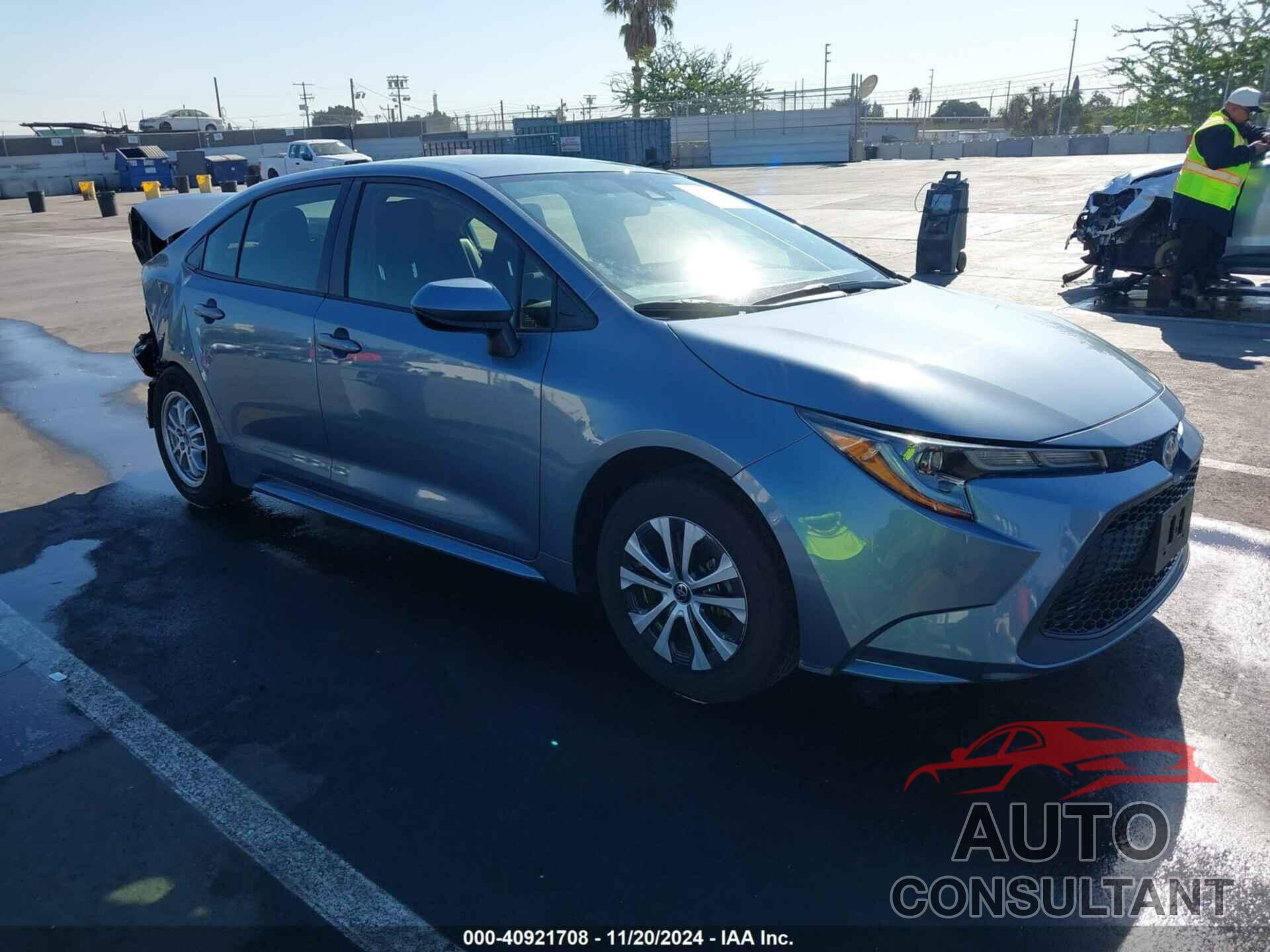 TOYOTA COROLLA 2022 - JTDEAMDE6N3006729