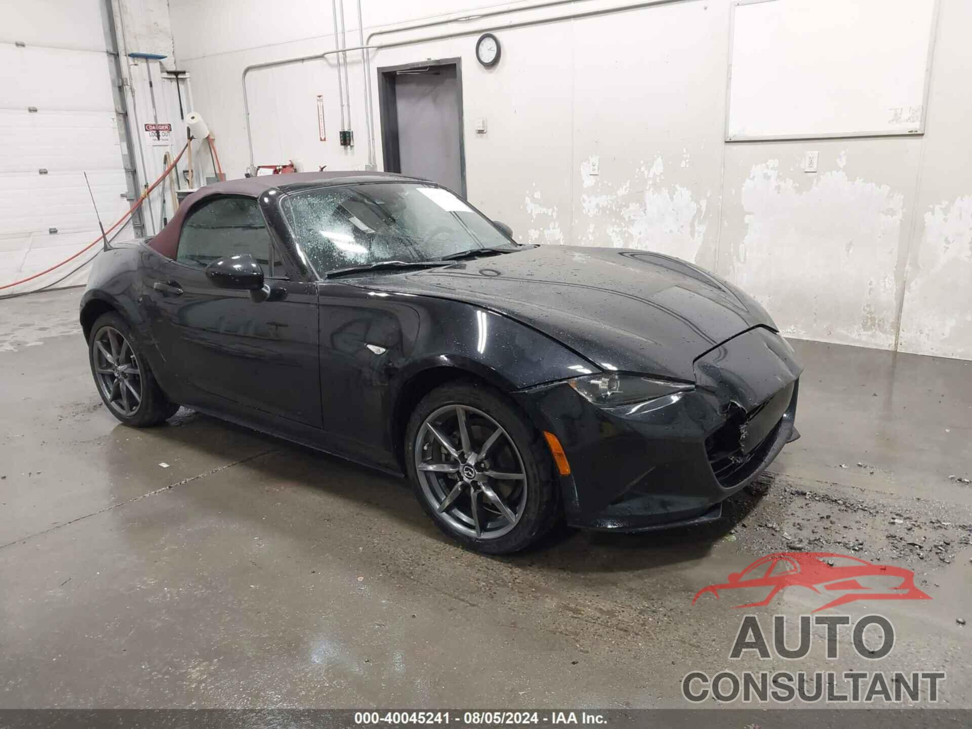 MAZDA MX-5 MIATA 2018 - JM1NDAD76J0202463