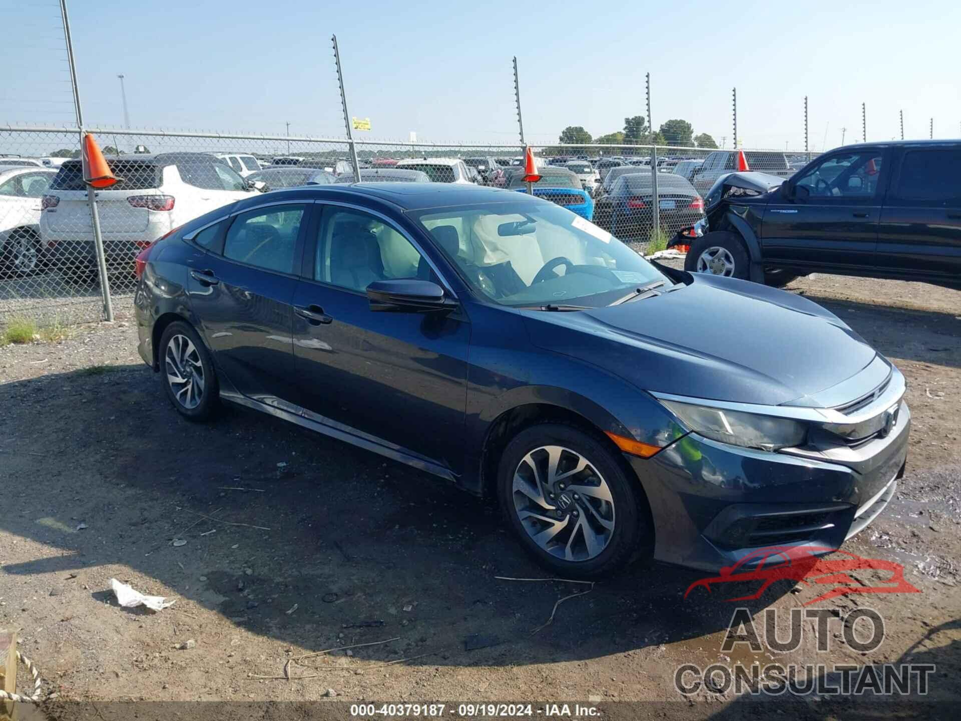 HONDA CIVIC 2017 - 19XFC2F78HE063318