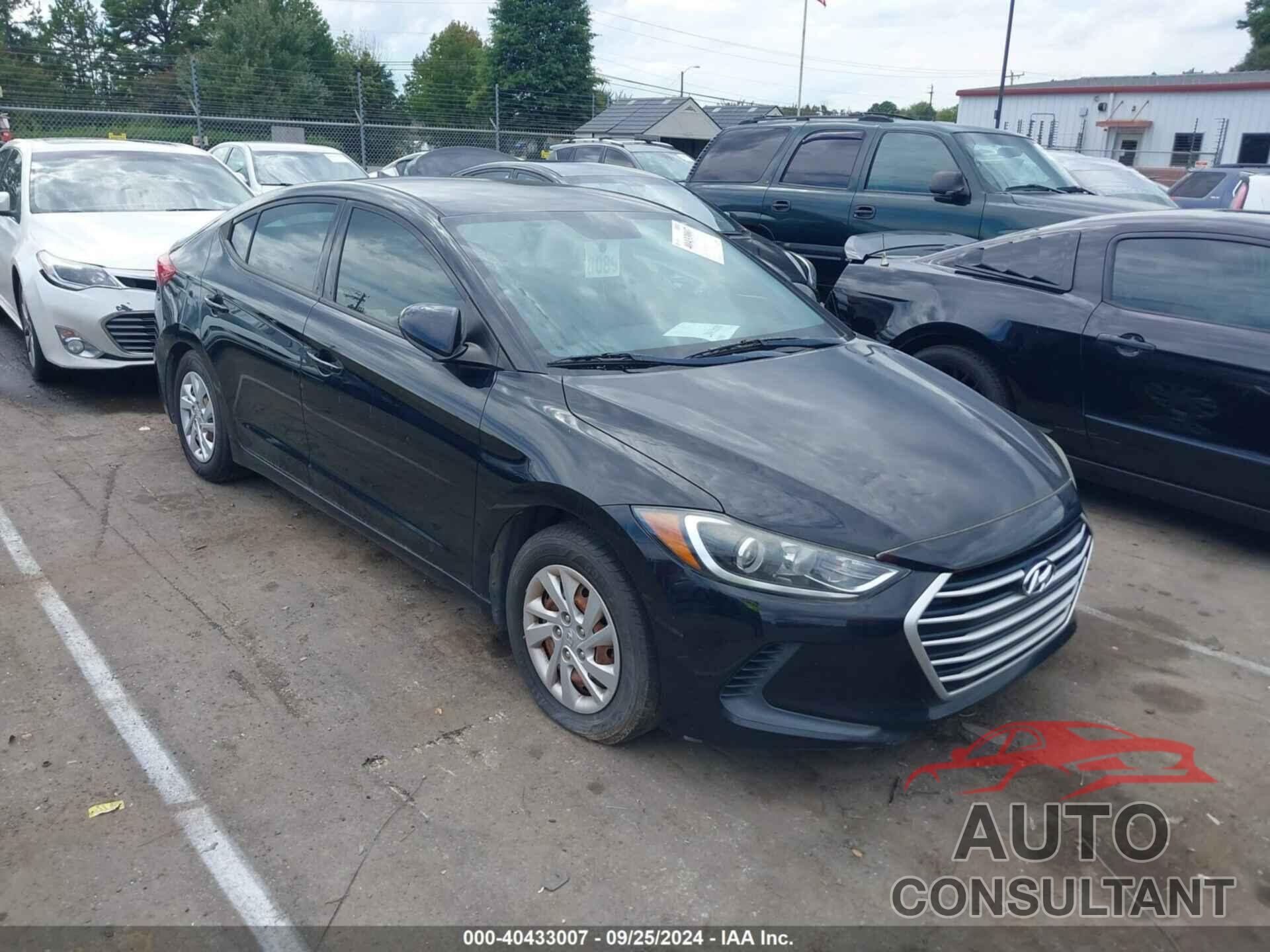 HYUNDAI ELANTRA 2017 - 5NPD74LF5HH144453