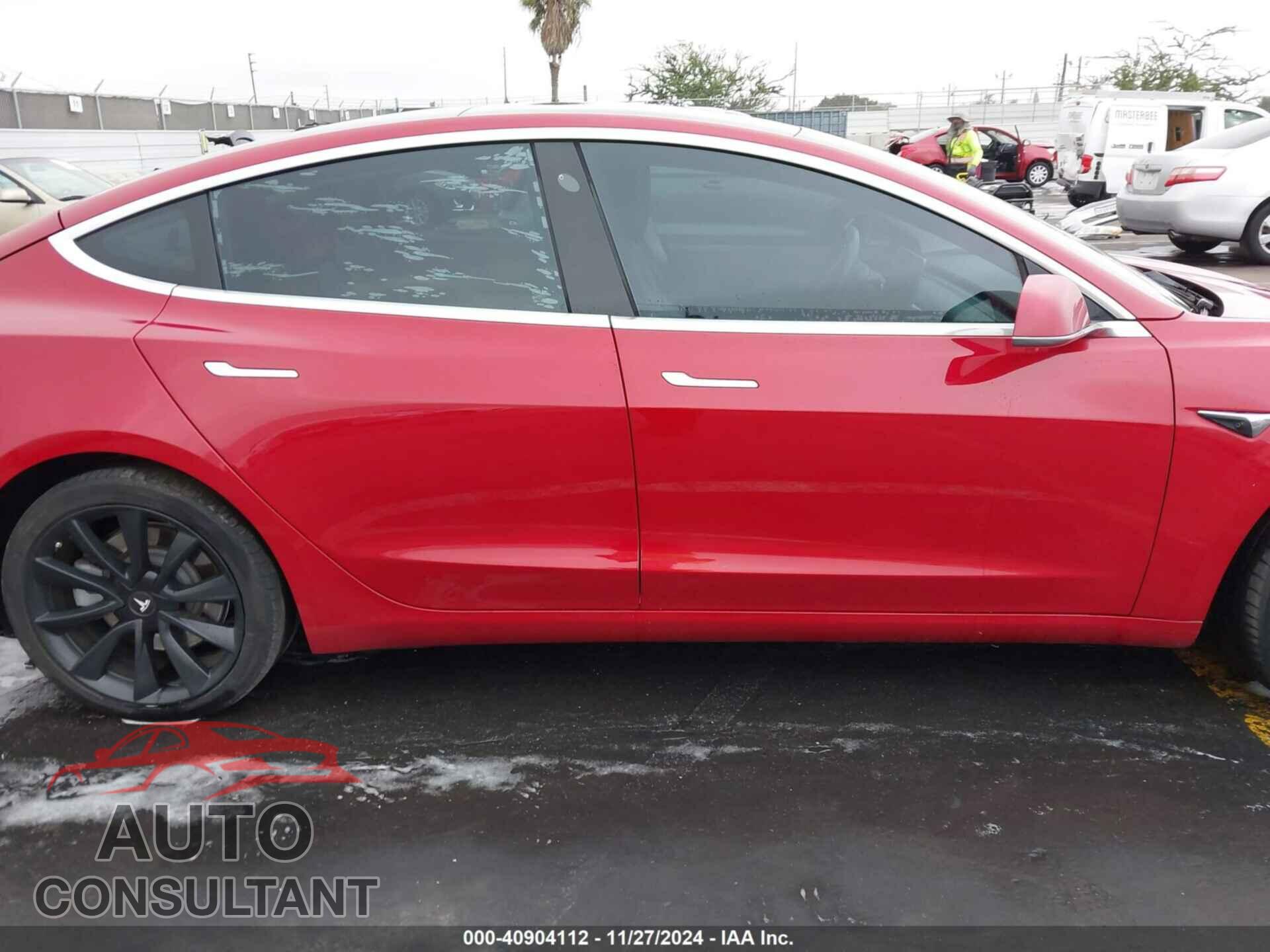 TESLA MODEL 3 2018 - 5YJ3E1EA6JF018043