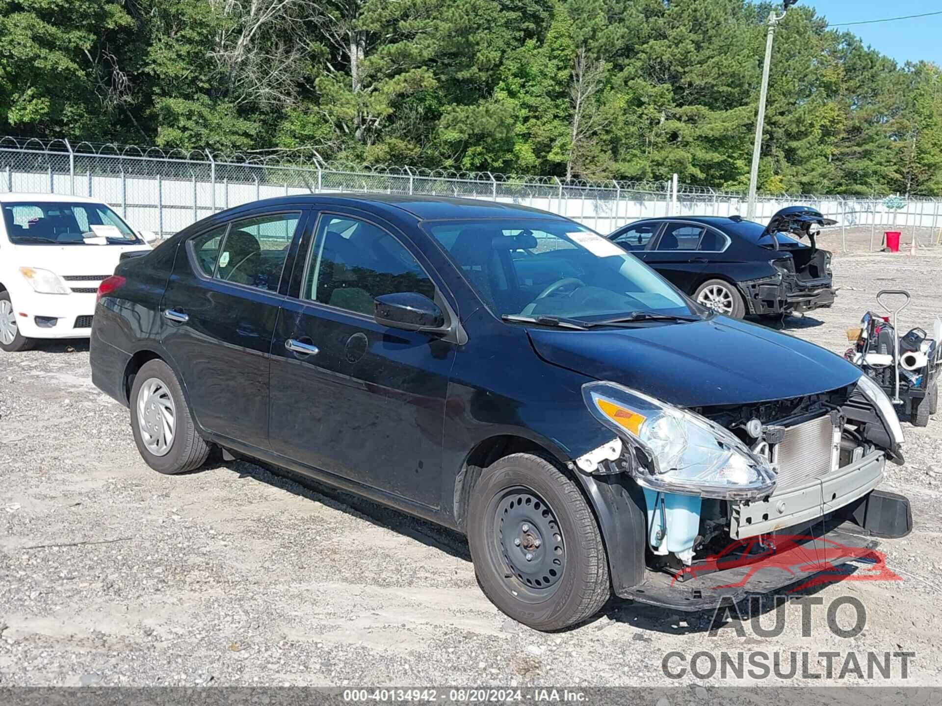 NISSAN VERSA 2017 - 3N1CN7APXHL845636