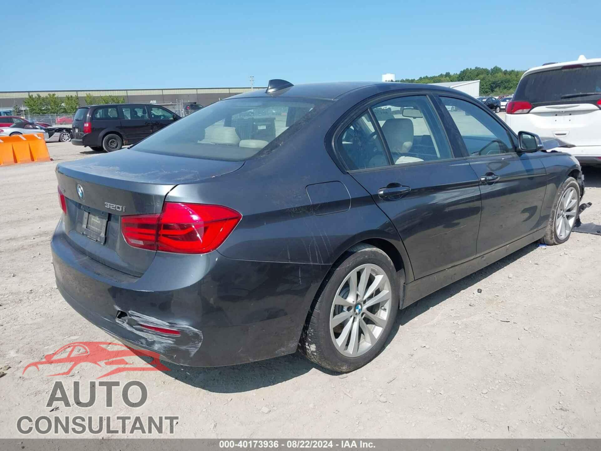 BMW 320I 2016 - WBA8E5G59GNU20224