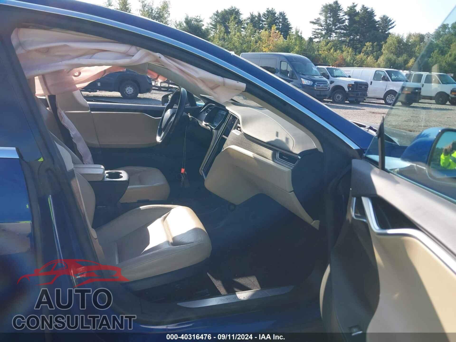 TESLA MODEL S 2016 - 5YJSA1E2XGF127789