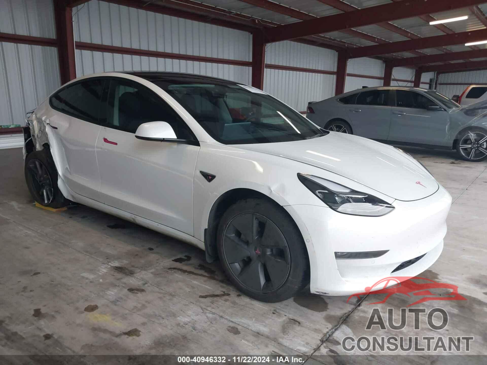 TESLA MODEL 3 2022 - 5YJ3E1EB0NF256081