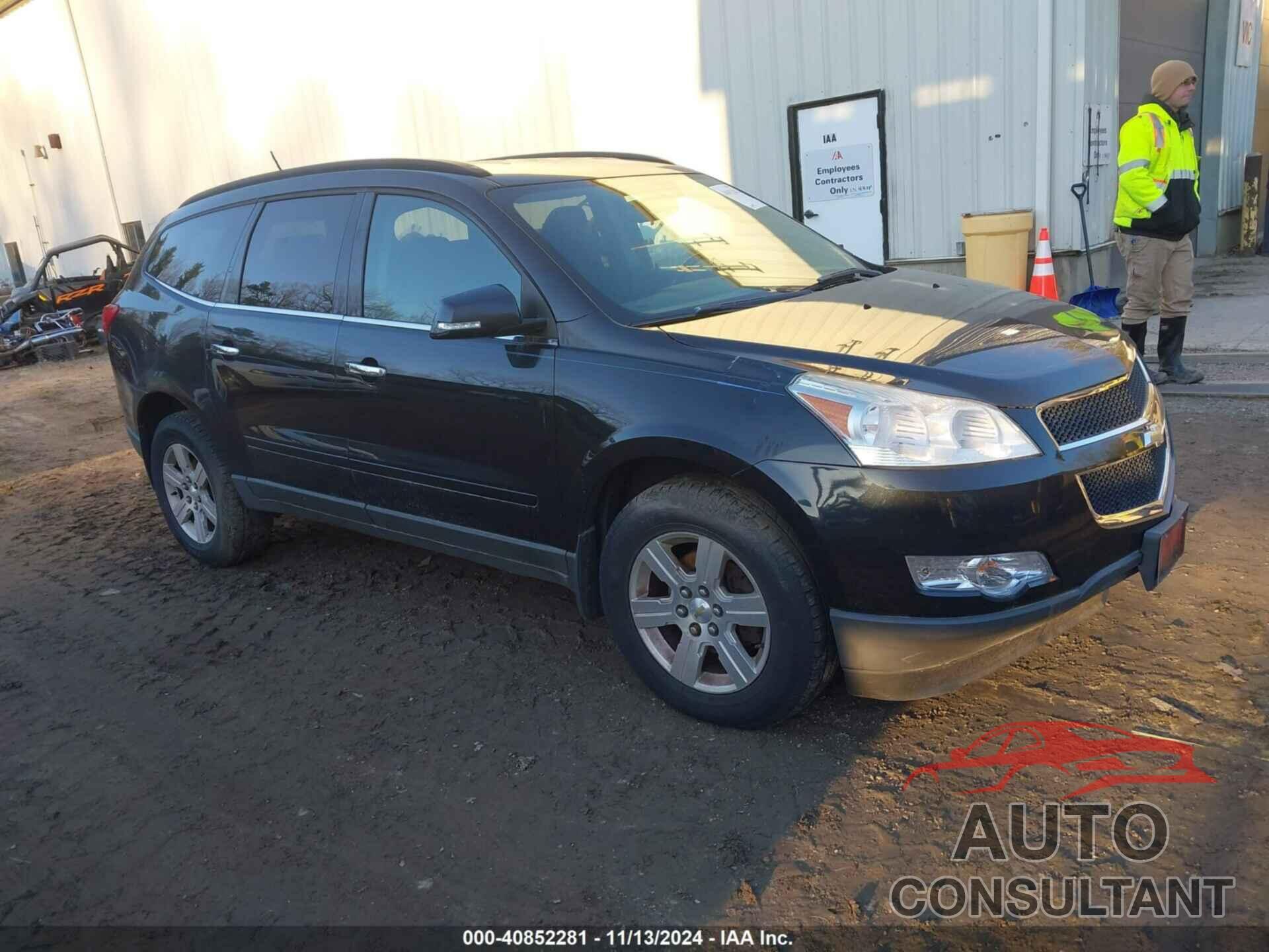 CHEVROLET TRAVERSE 2011 - 1GNKVGED2BJ176051