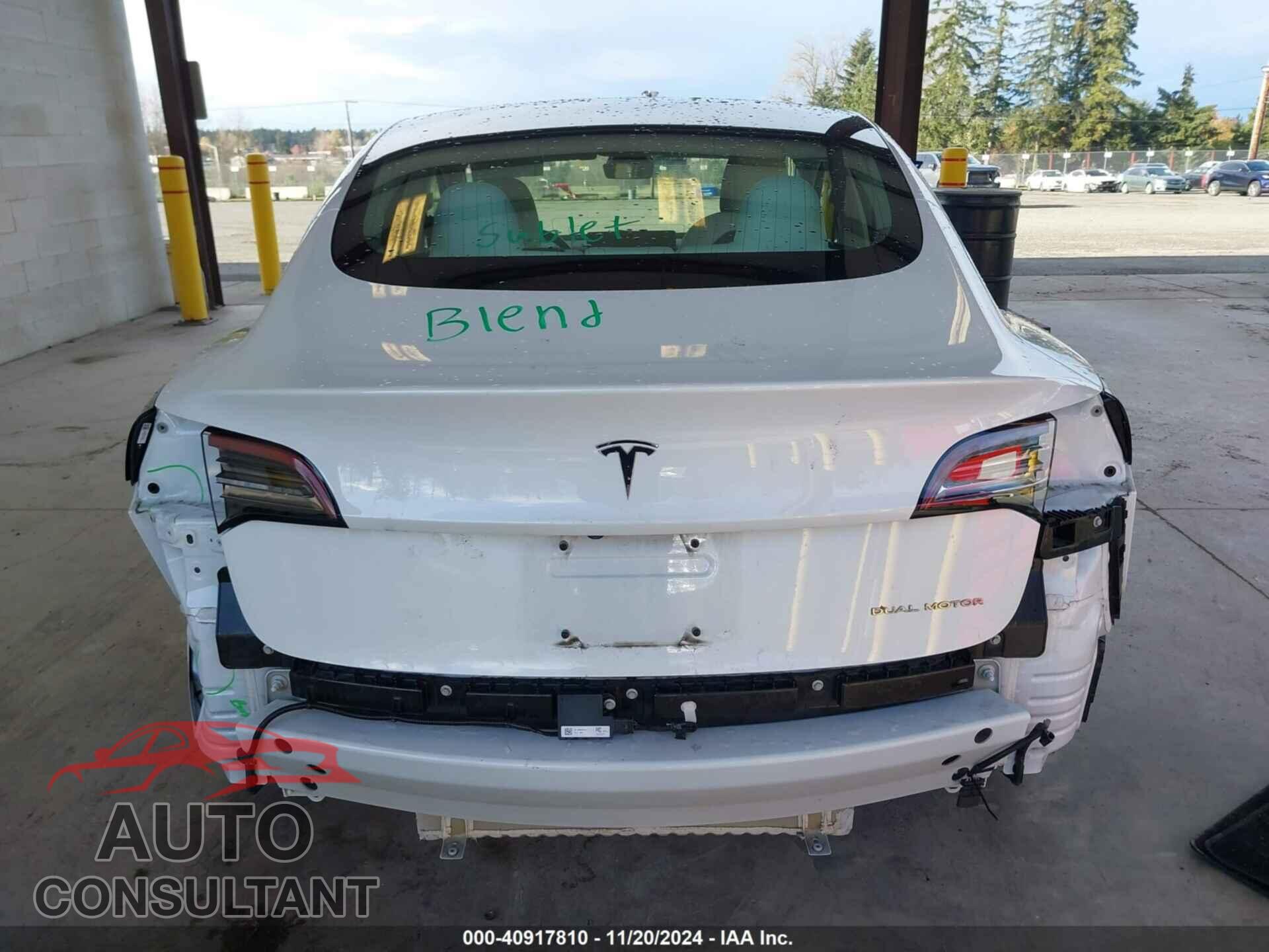 TESLA MODEL 3 2018 - 5YJ3E1EB7JF096744