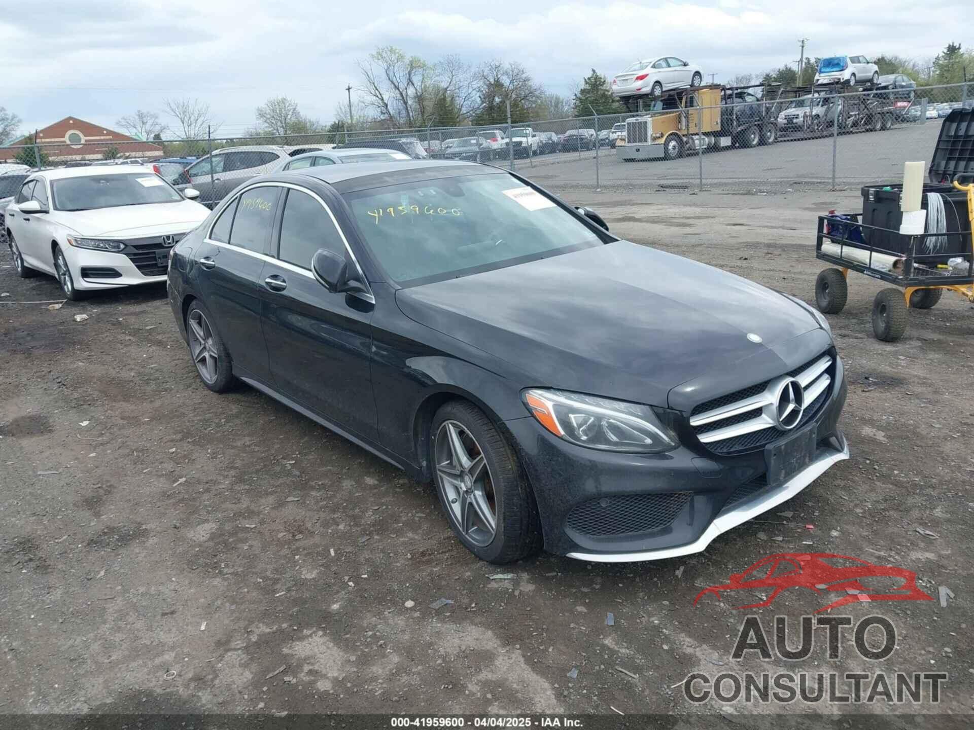 MERCEDES-BENZ C 300 2015 - 55SWF4KB3FU001733