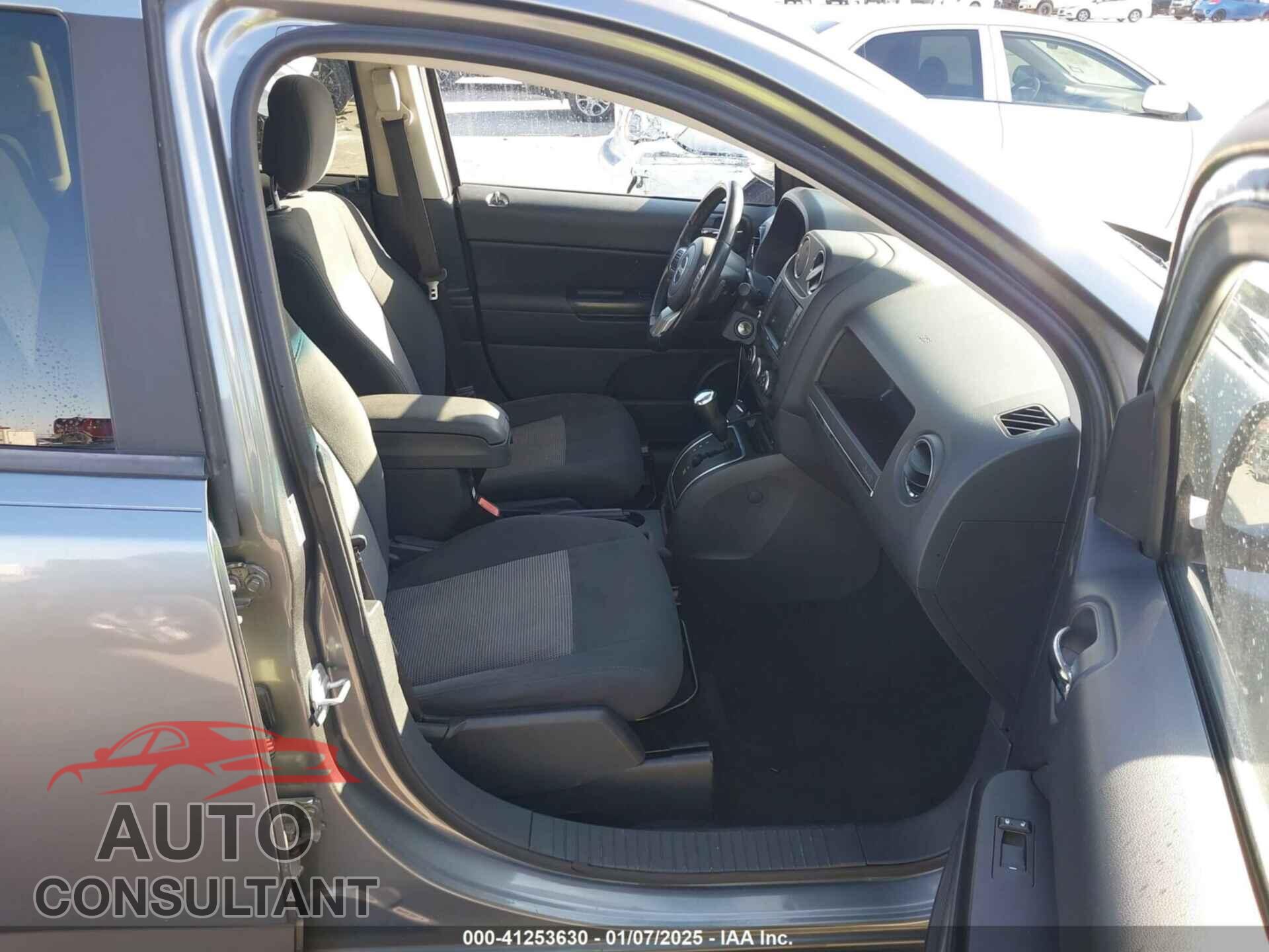 JEEP COMPASS 2011 - 1J4NT1FA0BD246586
