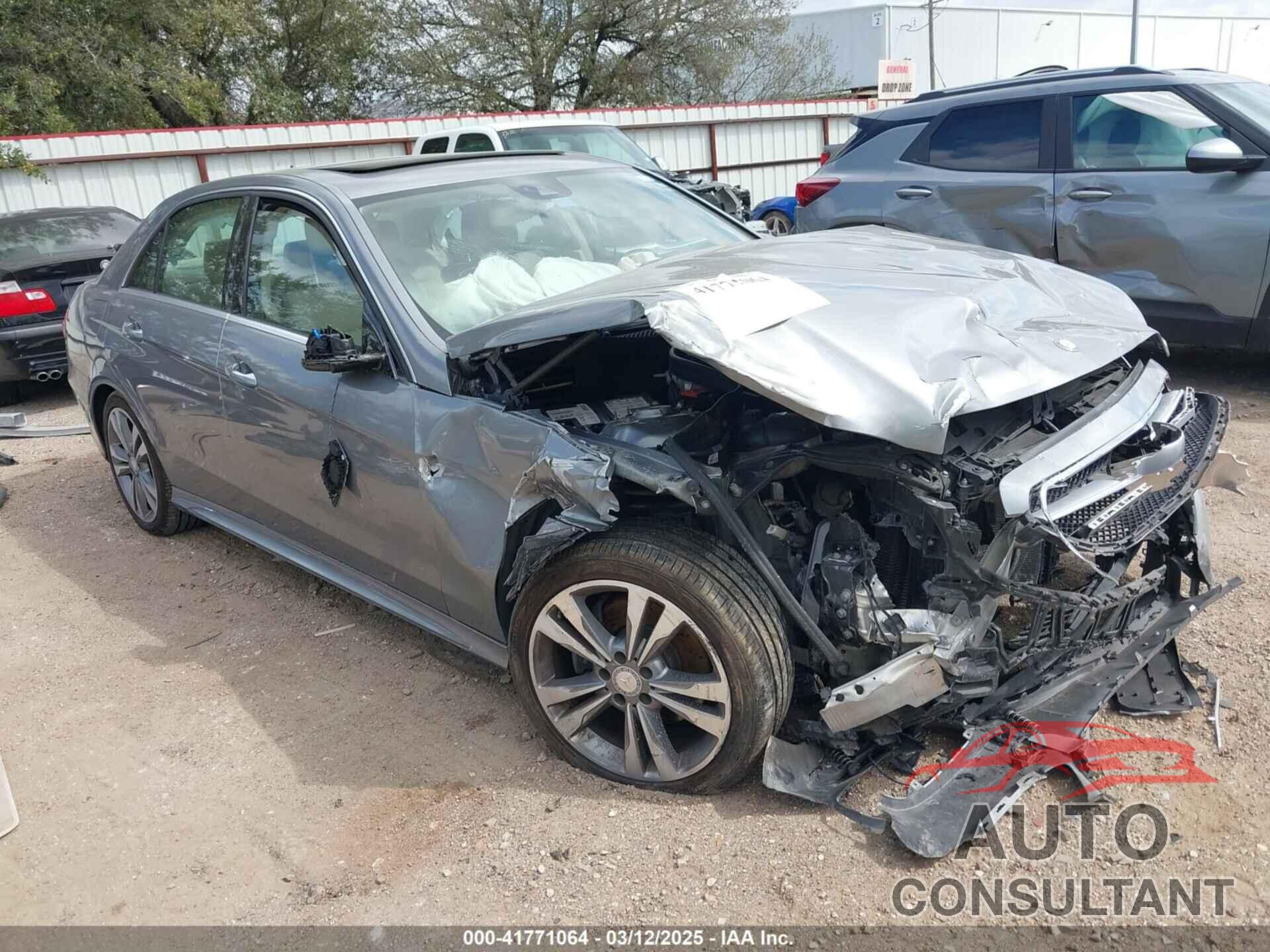 MERCEDES-BENZ E 350 2014 - WDDHF5KB0EB042098