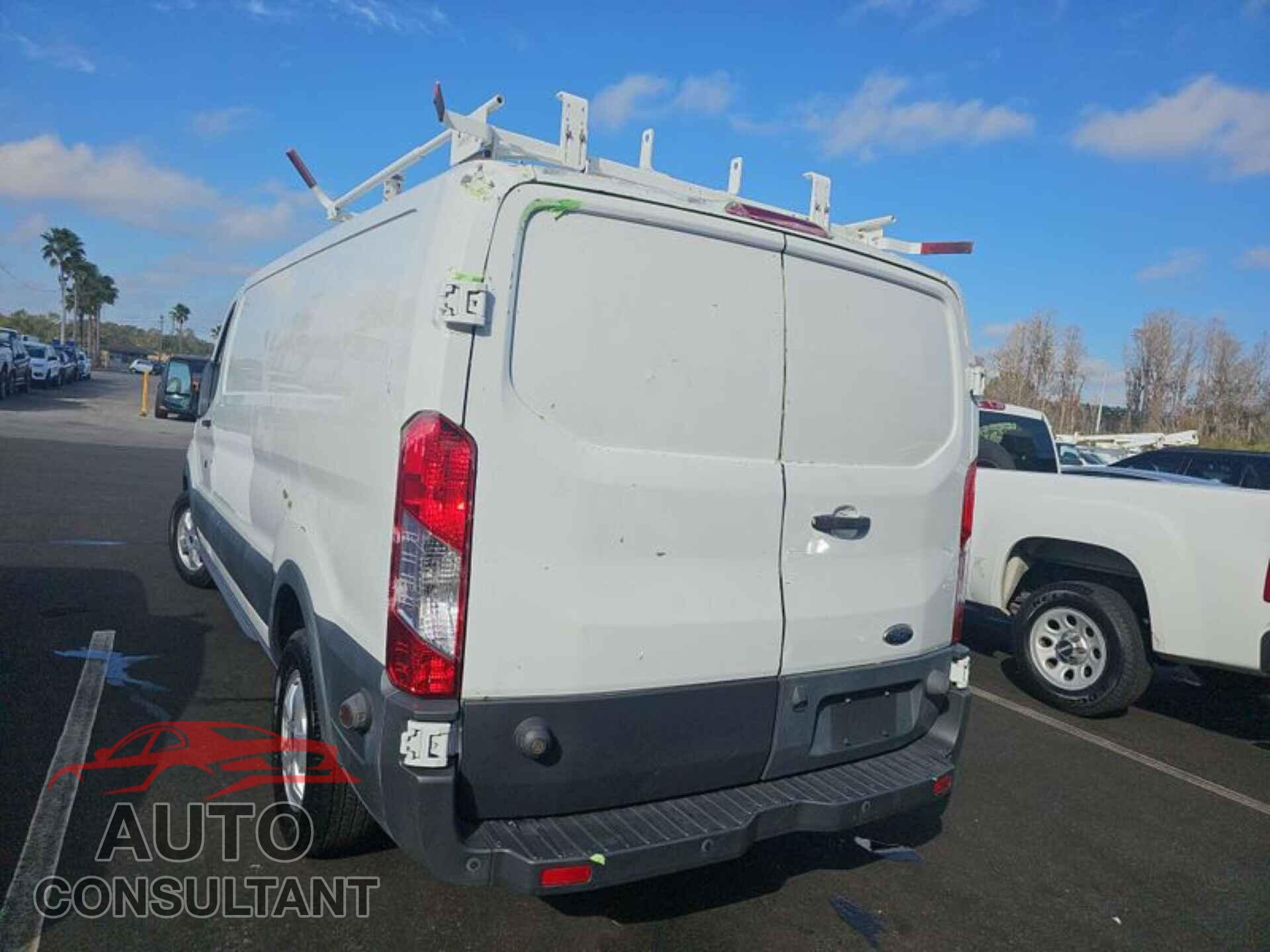 FORD TRANSIT 2017 - 1FTYR2ZMXHKA61379