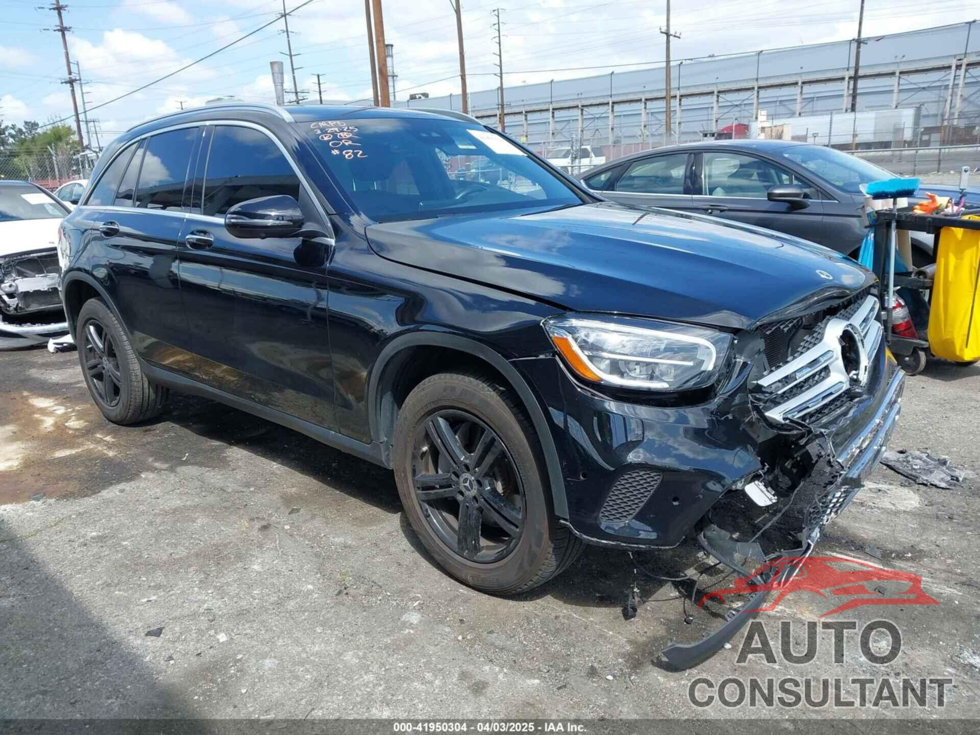 MERCEDES-BENZ GLC 300 2022 - W1N0G8DB2NV332272