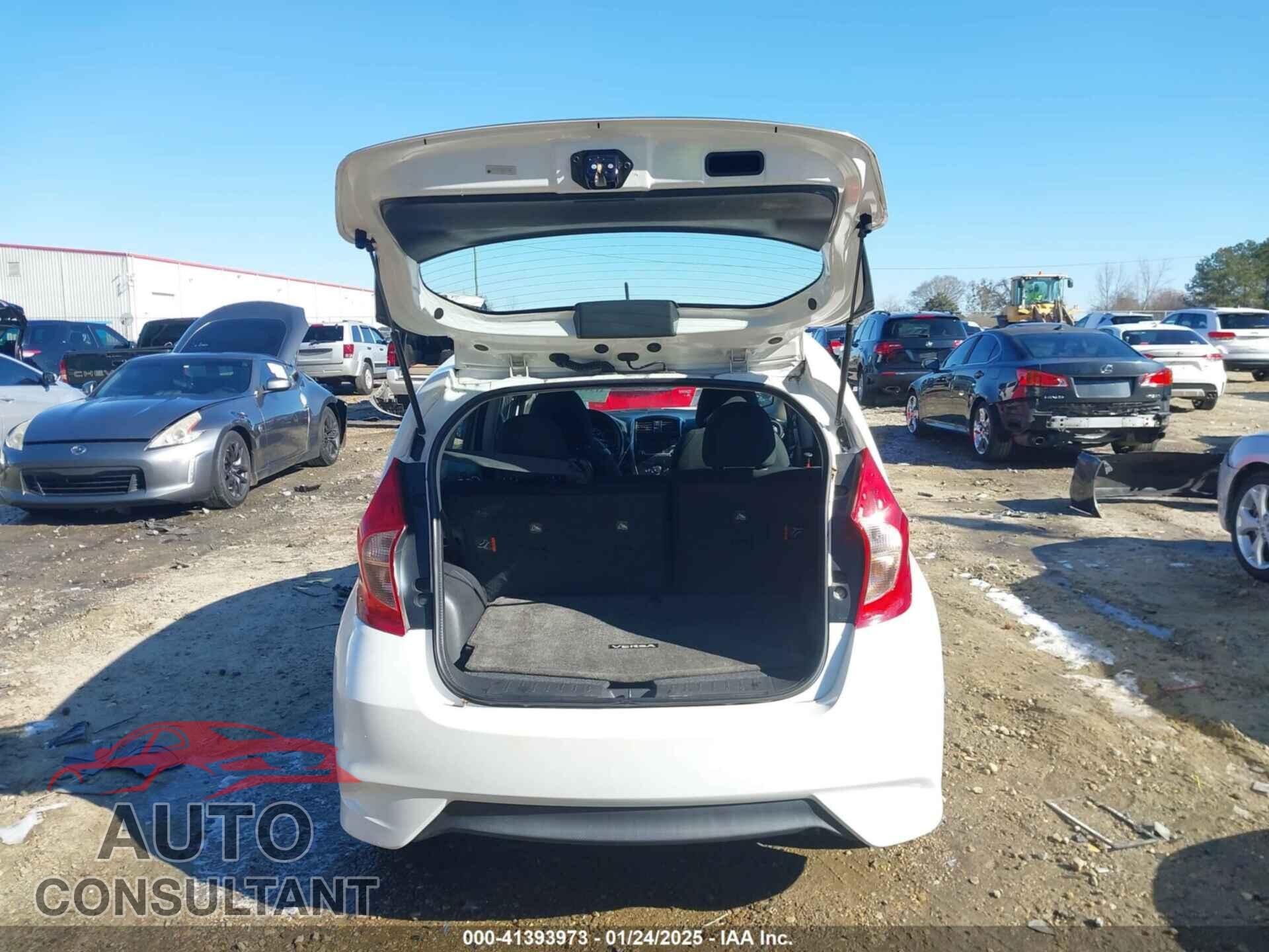 NISSAN VERSA NOTE 2017 - 3N1CE2CP3HL373327