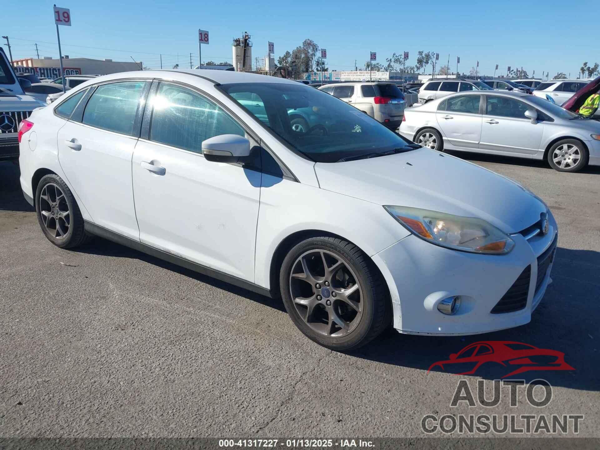 FORD FOCUS 2014 - 1FADP3F25EL327349