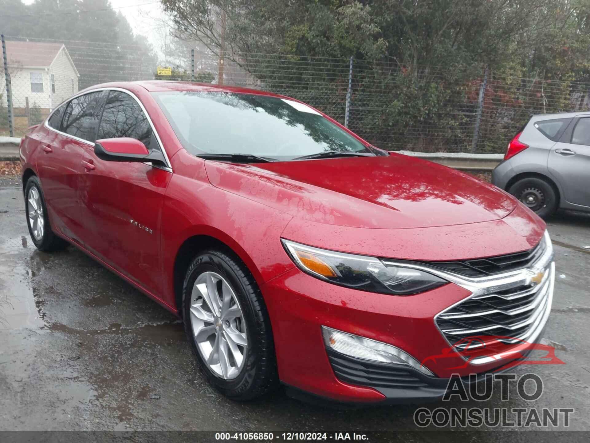 CHEVROLET MALIBU 2021 - 1G1ZD5ST8MF083687